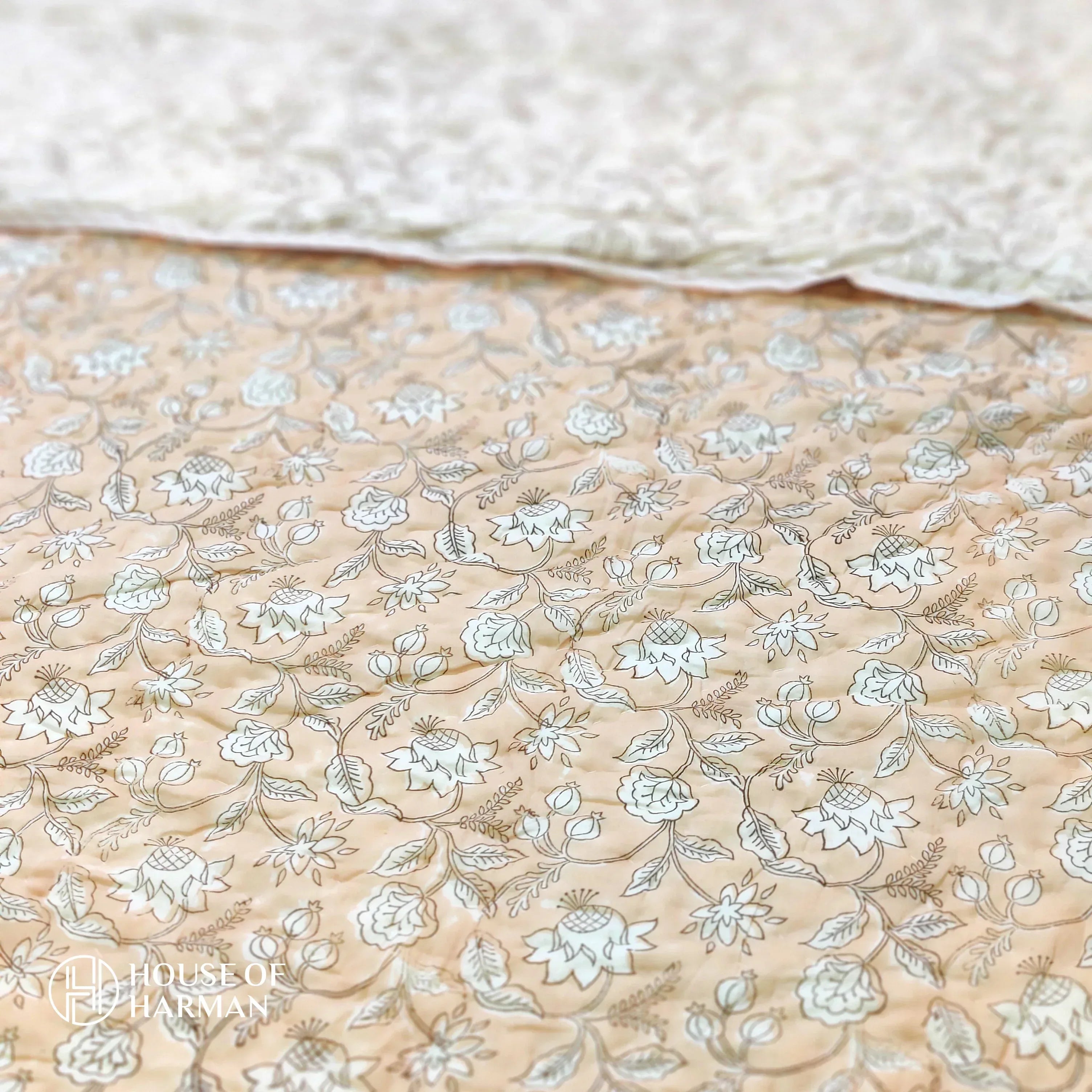 Summer Peach Quilt - HOUSE OF HARMAN