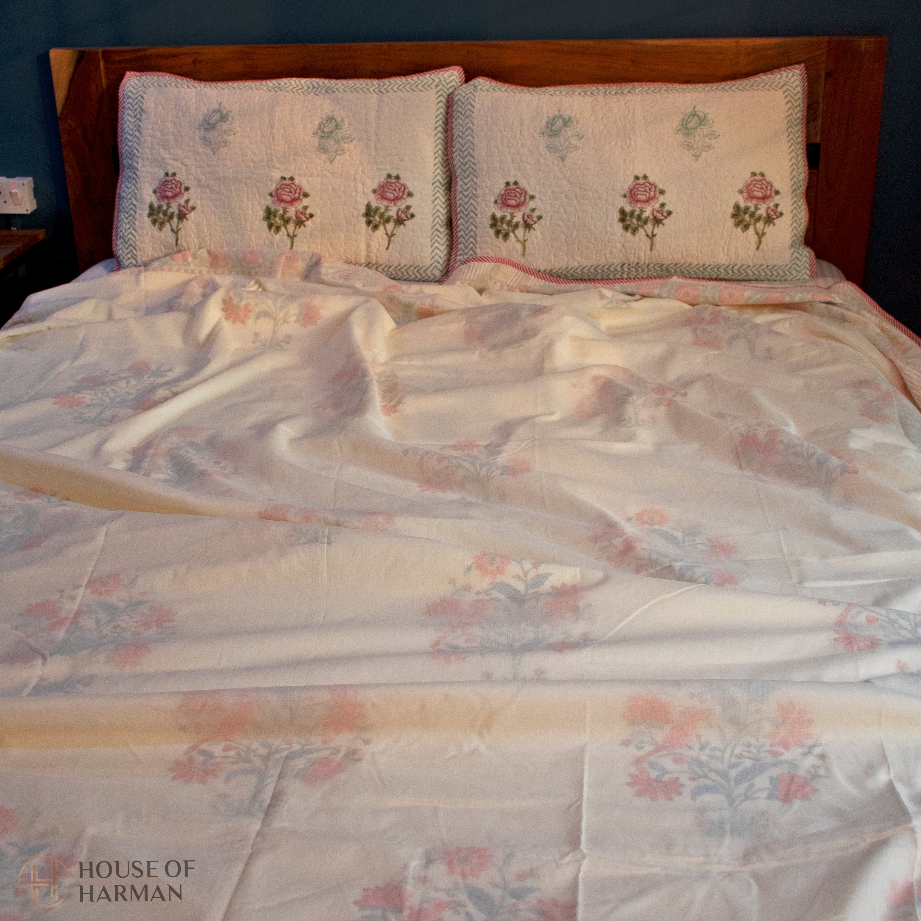 Avian Blossom Bliss 3D Mulmul Dohar