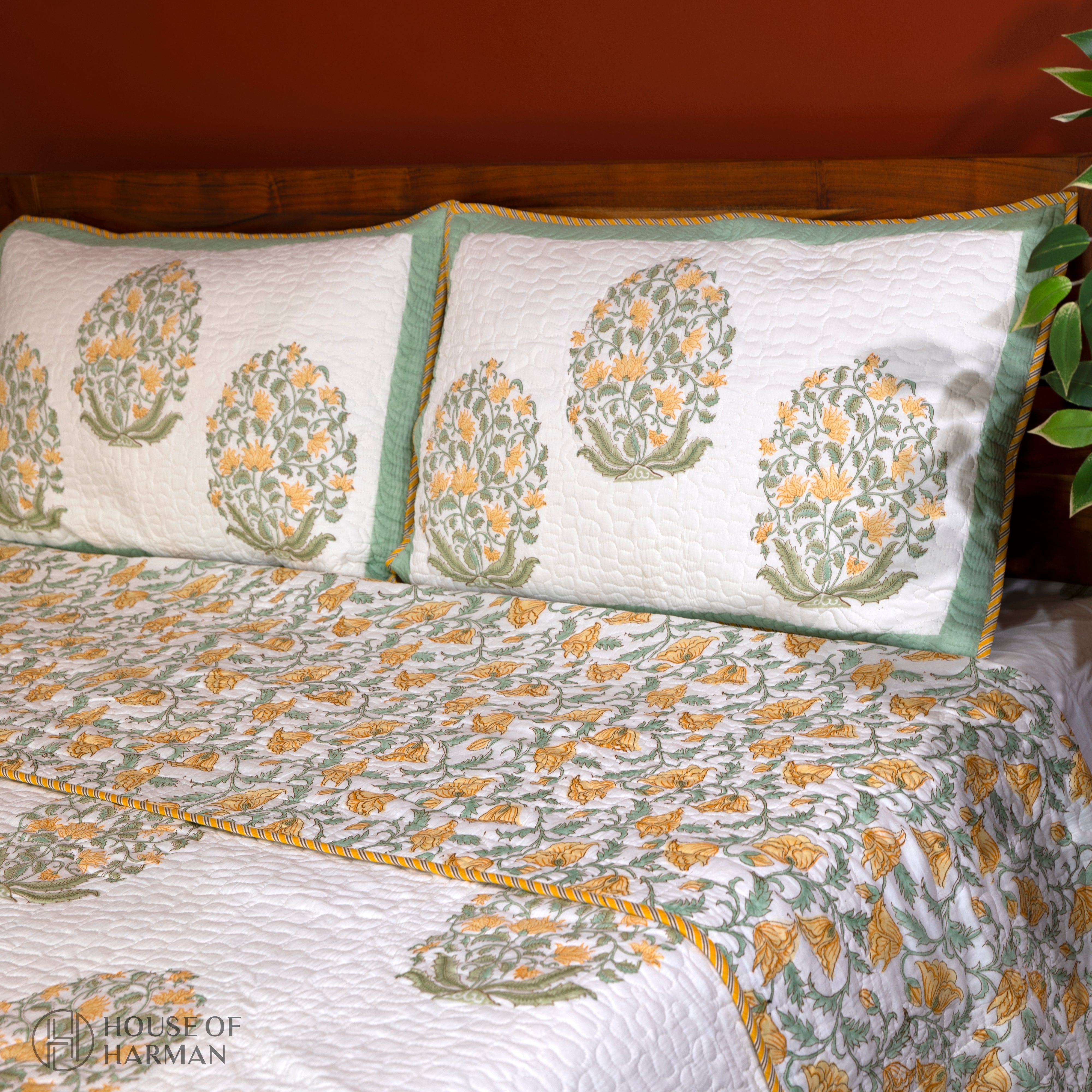 Regal Flora Blossom Bedcover