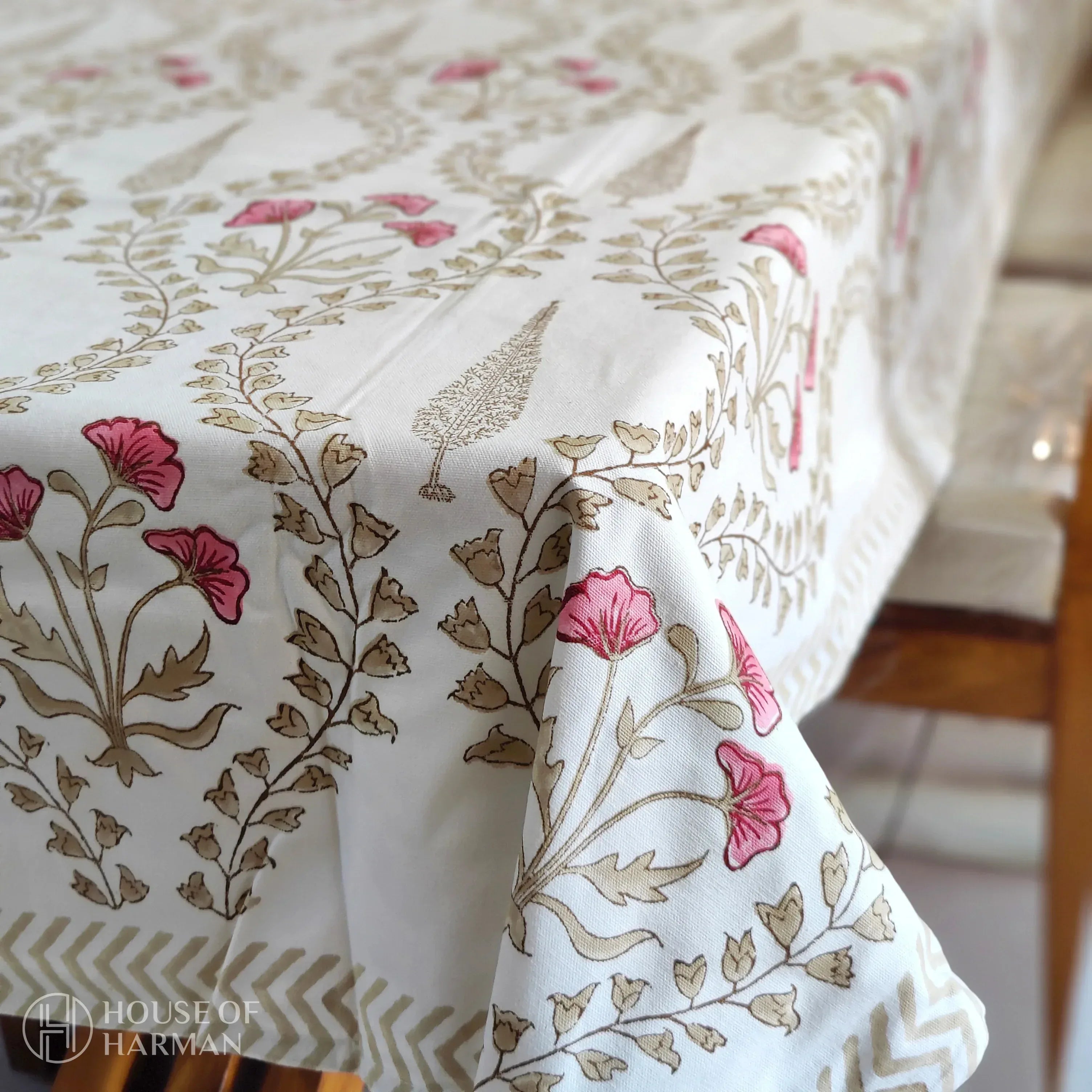 Vintage Rose Jaal Table Cover - HOUSE OF HARMAN