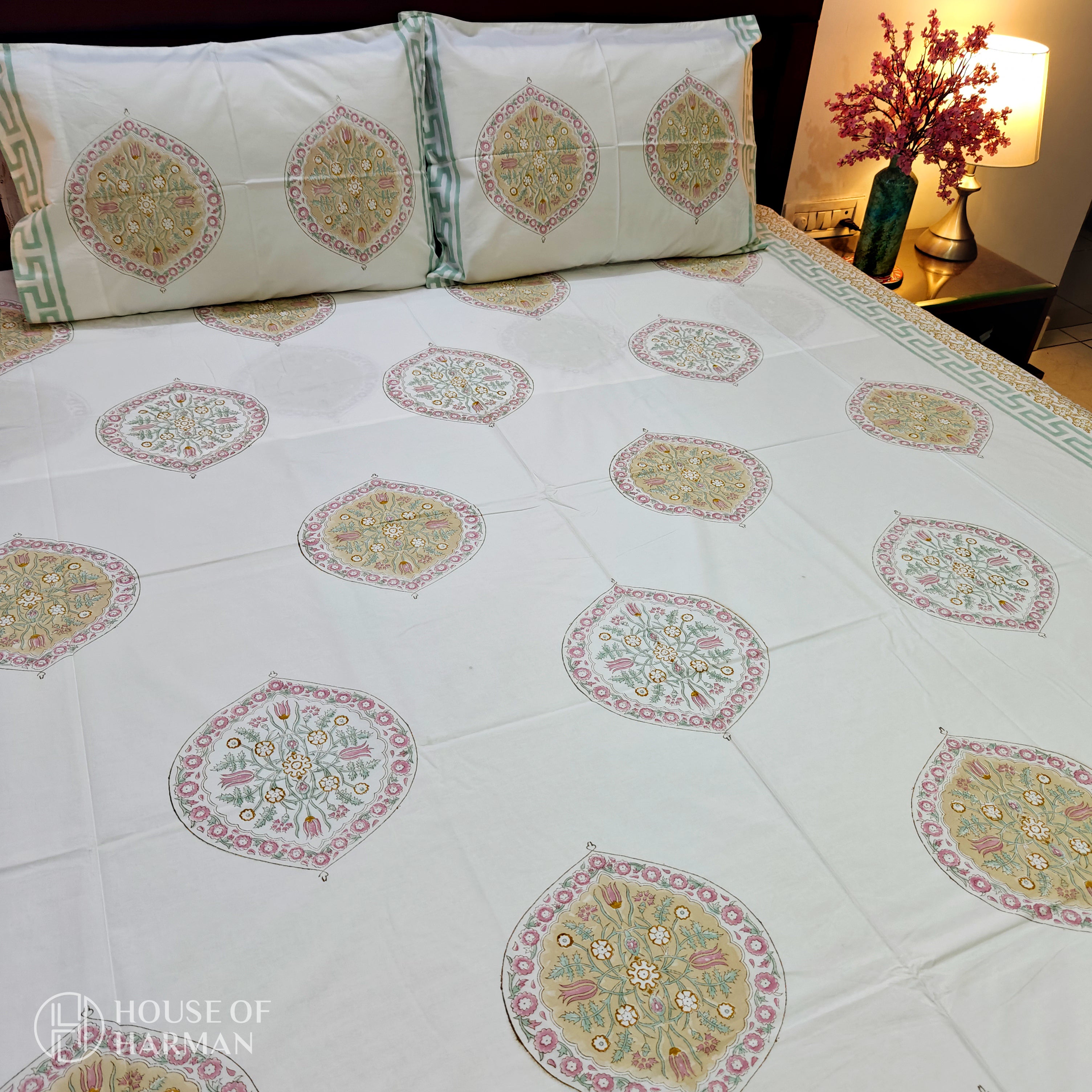 Floral Tangle Bedsheet