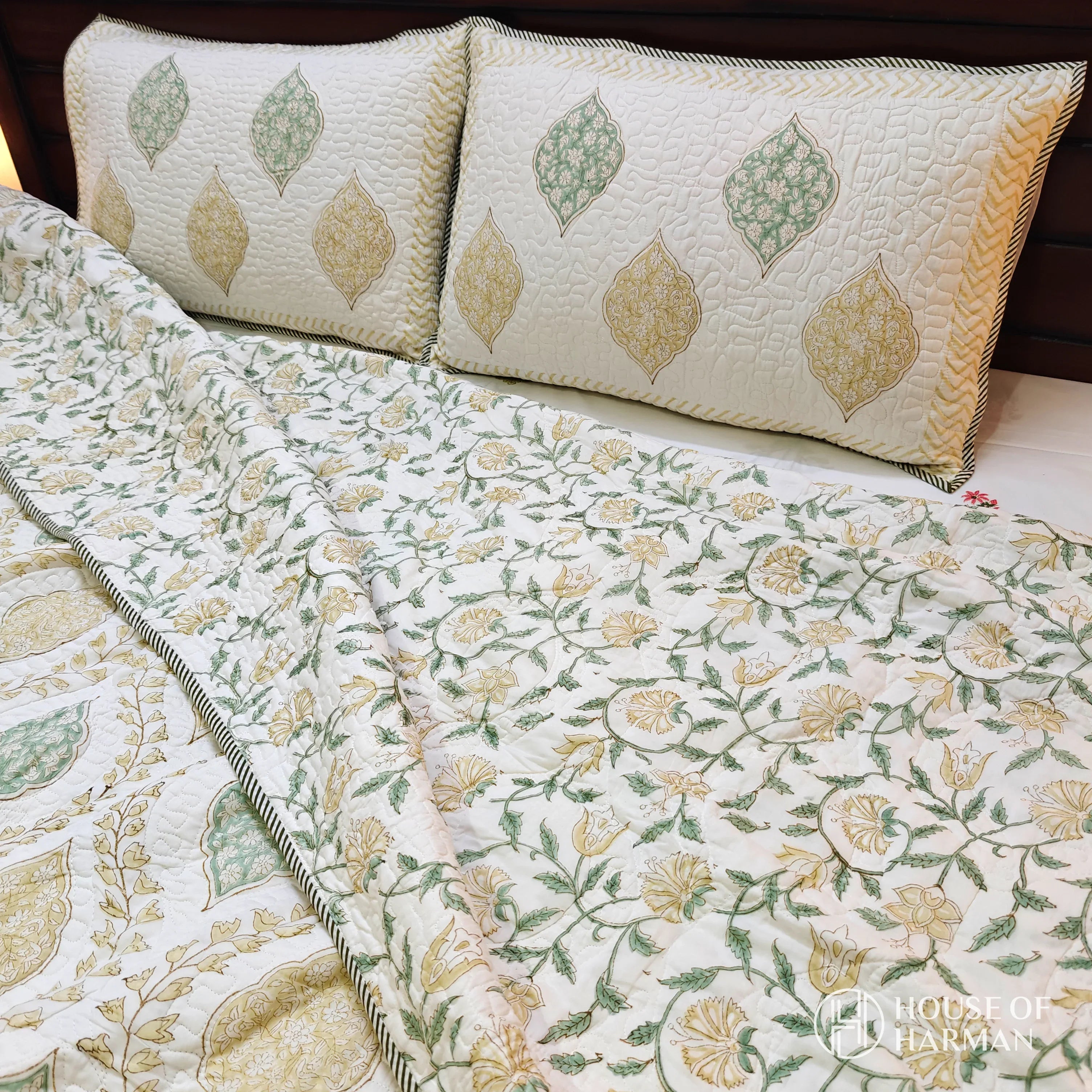 Golden Ivy Dream Bedcover - HOUSE OF HARMAN