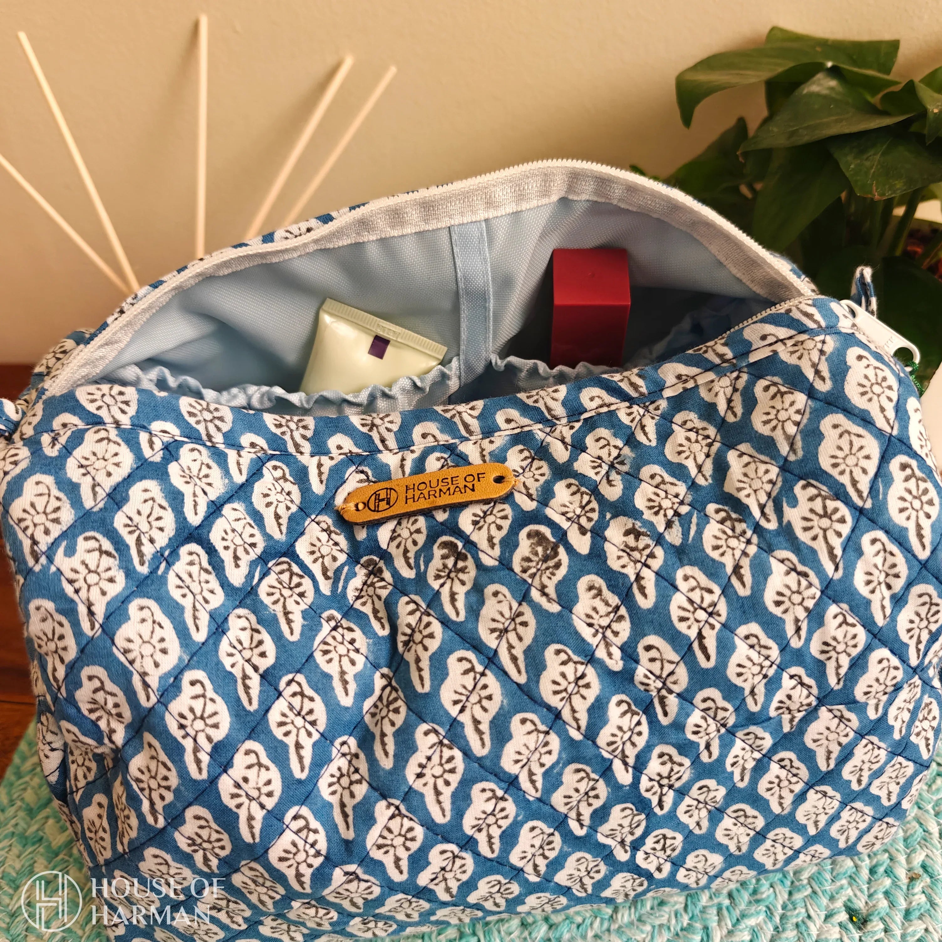 Multipurpose Pouches- Set of Three I Waterproof Lining I Four Mini Pockets Inside - HOUSE OF HARMAN