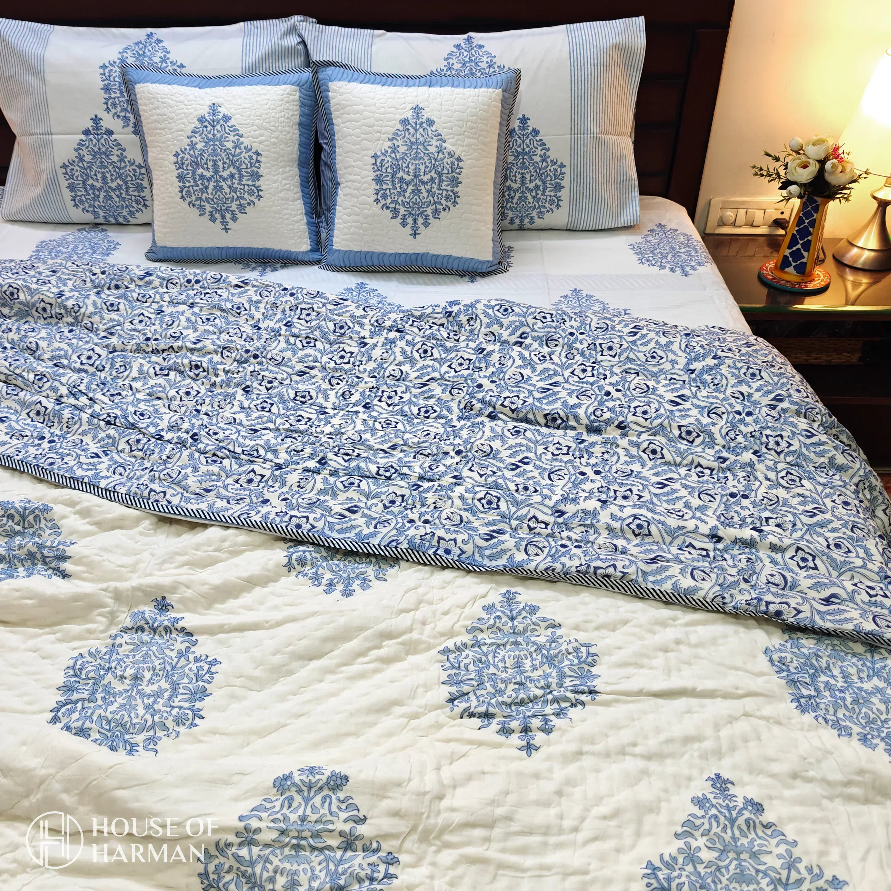 Bluebell Elegance Bedsheet and Quilt - HOUSE OF HARMAN