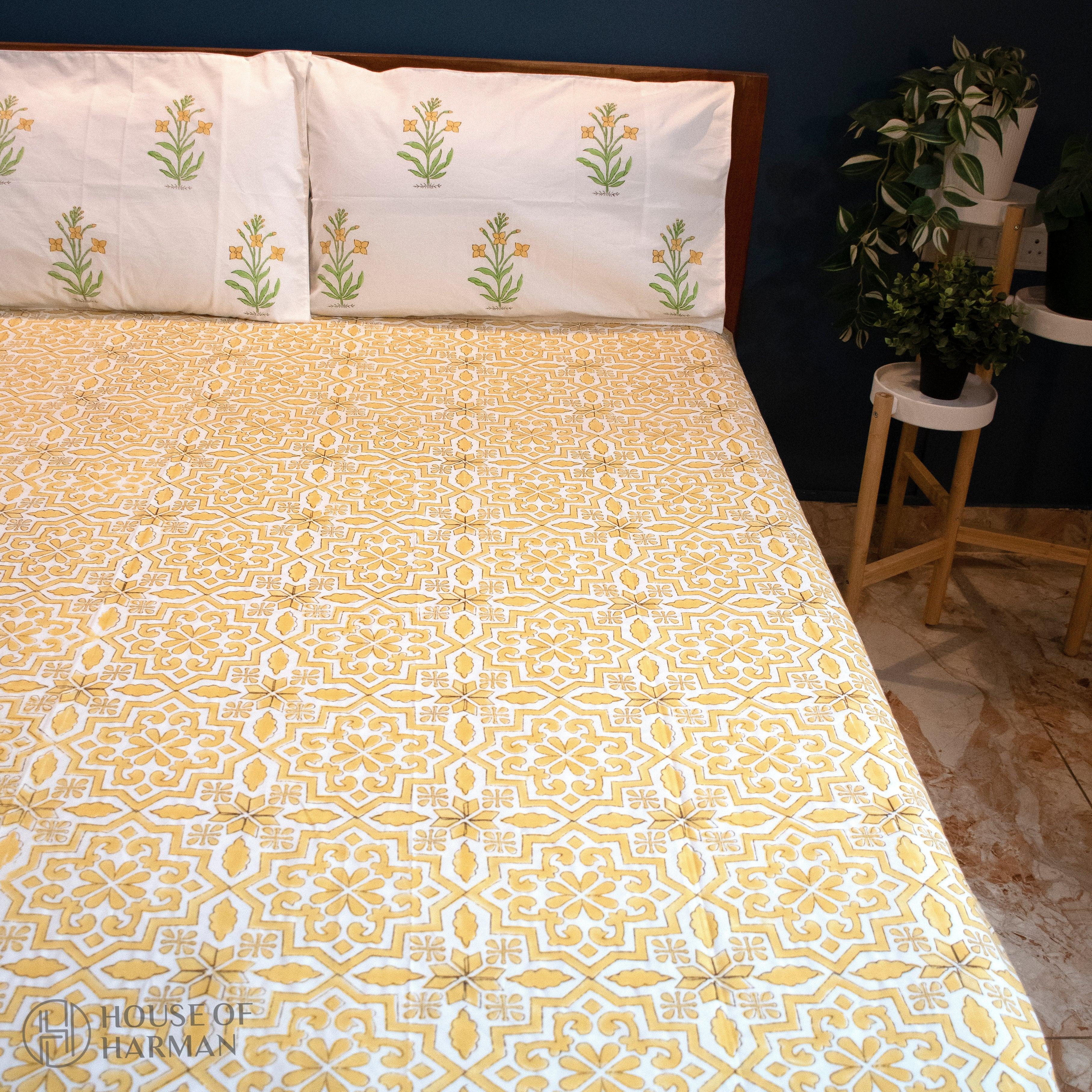 Golden Lattice Dream Bedsheet - HOUSE OF HARMAN
