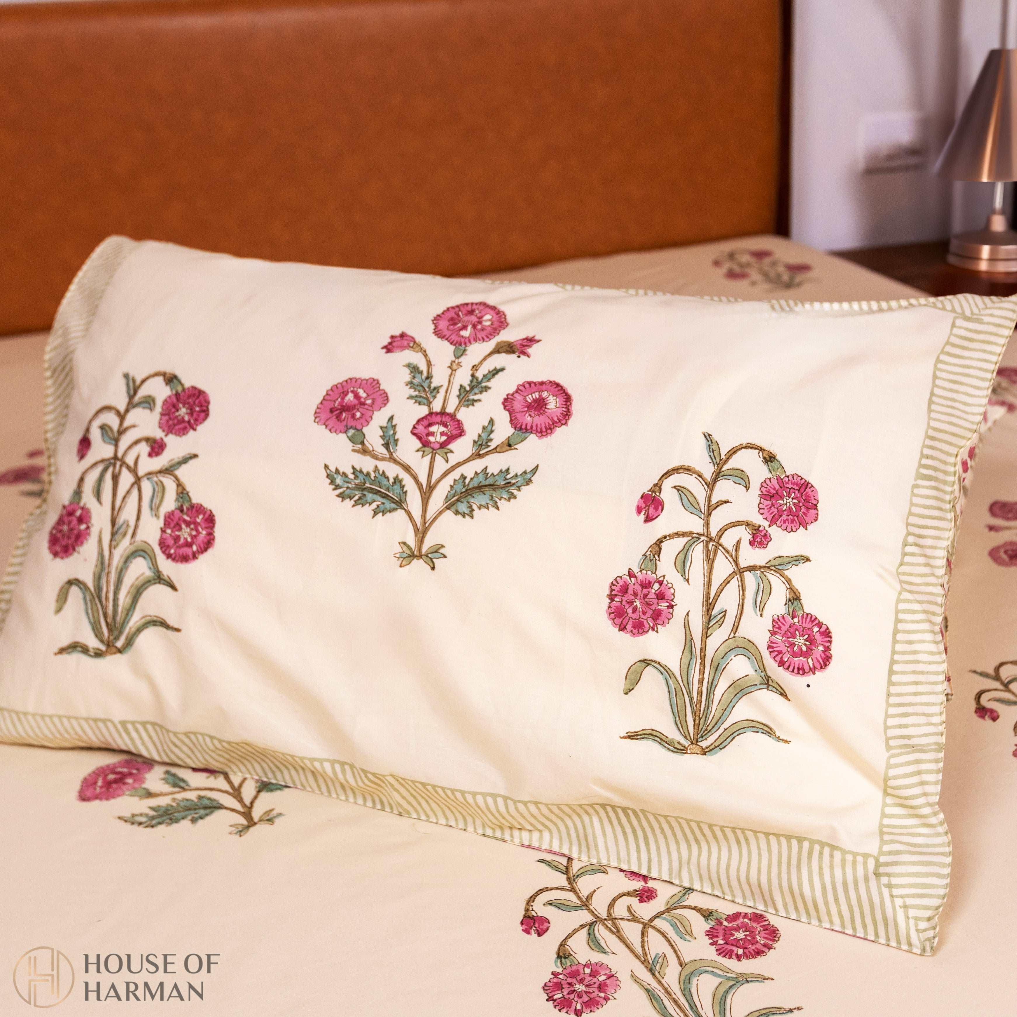 Royal Blossom Charm Bedsheet - HOUSE OF HARMAN