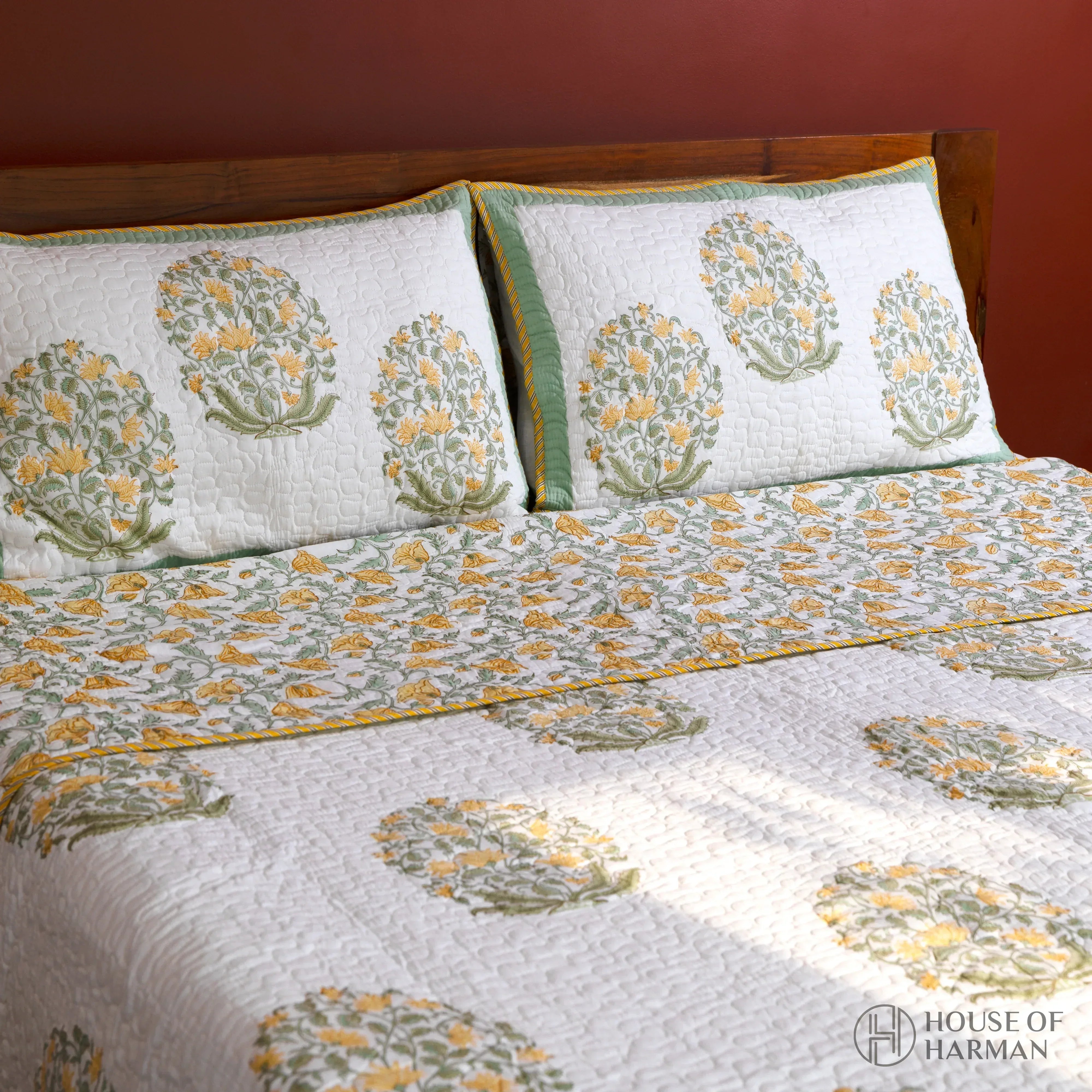 Regal Flora Blossom Bedcover - HOUSE OF HARMAN
