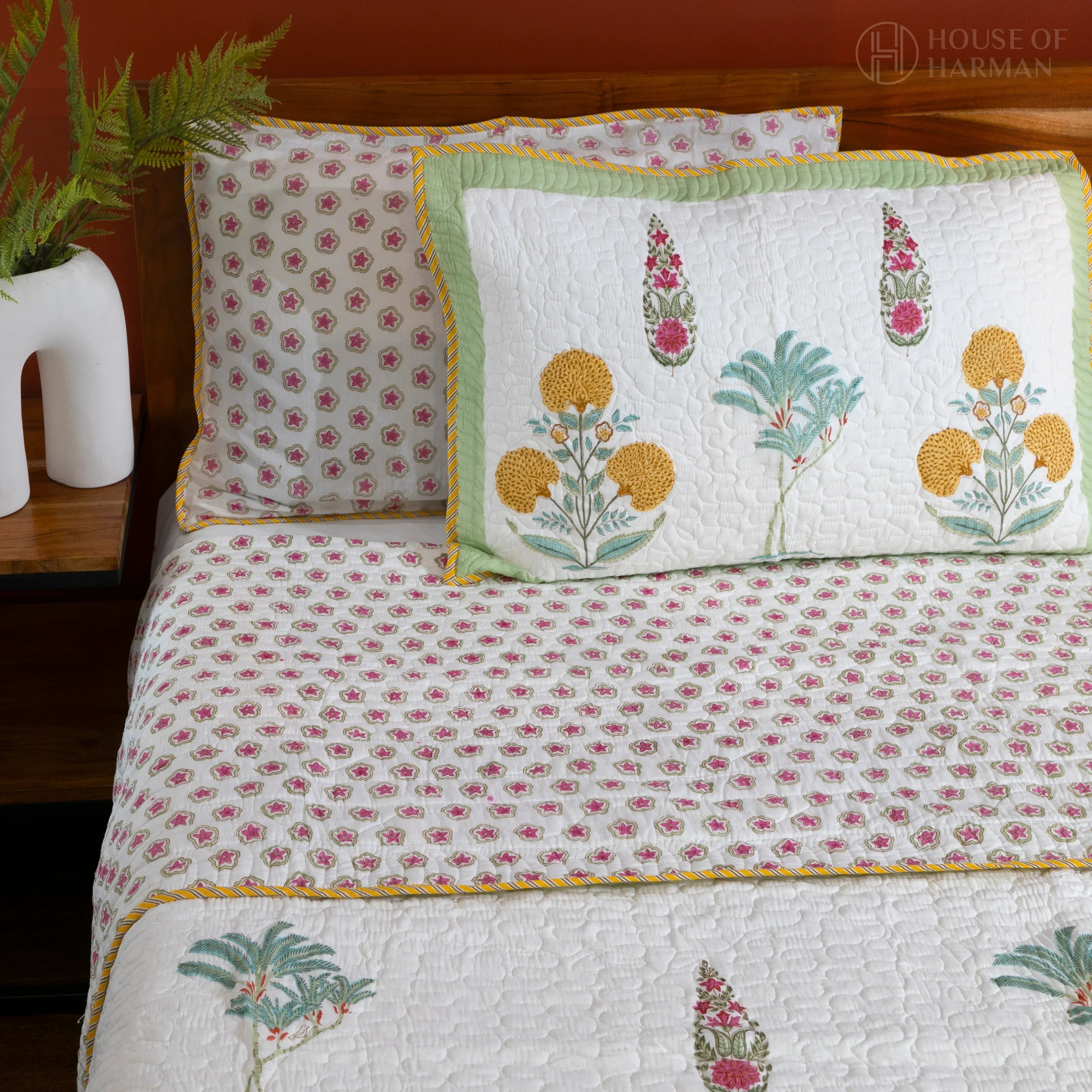 Meadow Blooms Bedcover - HOUSE OF HARMAN