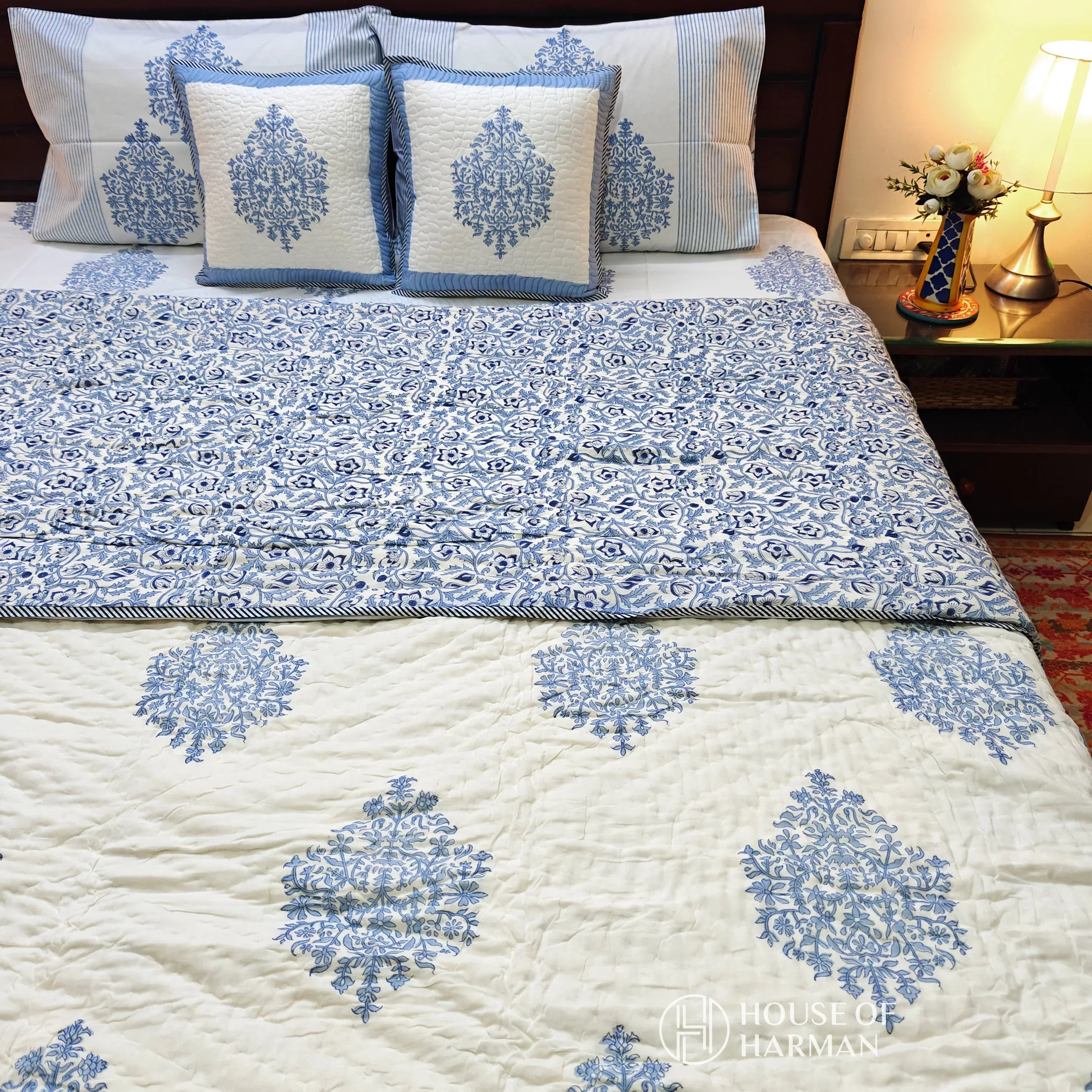 Bluebell Elegance Quilt - HOUSE OF HARMAN