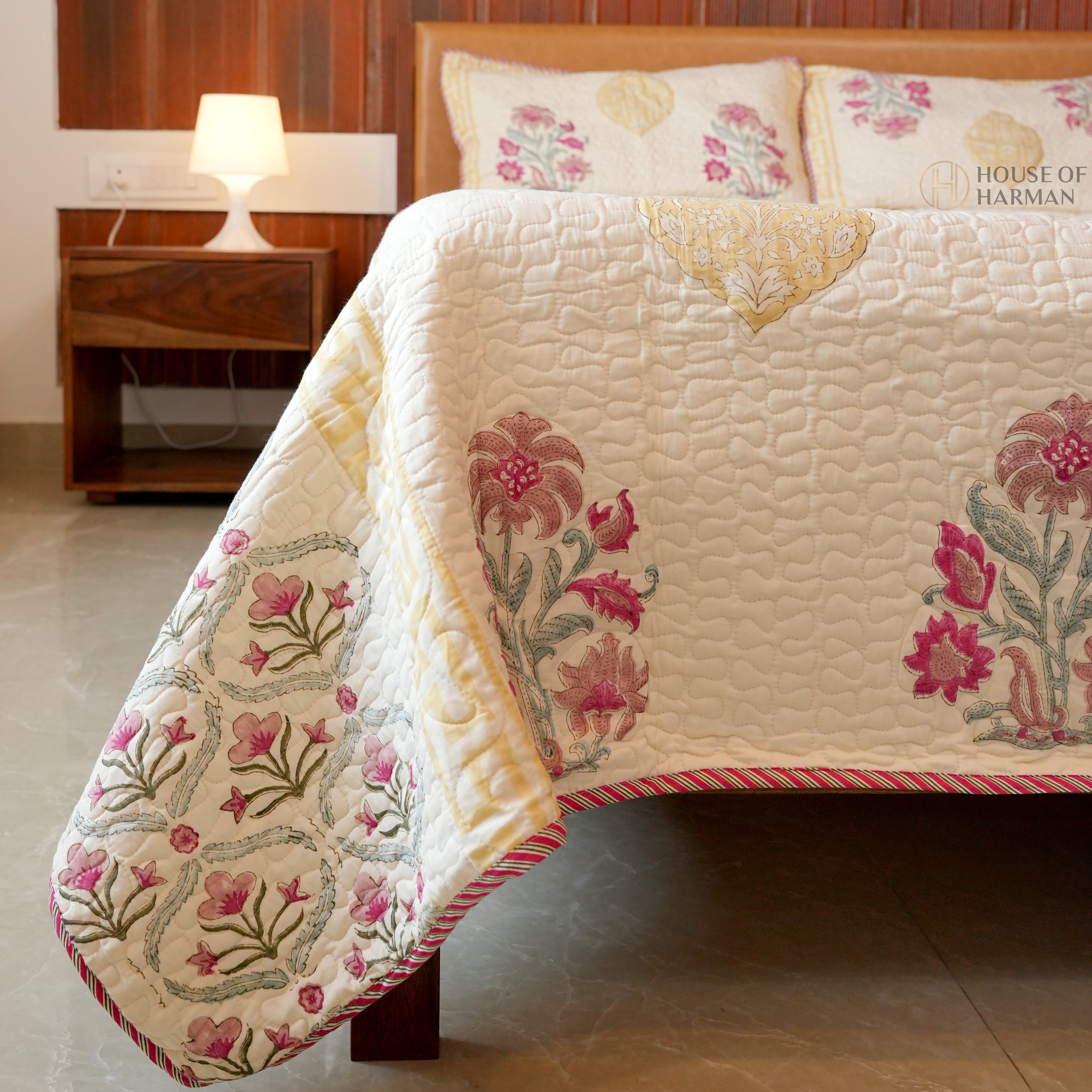 Mughal Ruby Bloom Bedcover