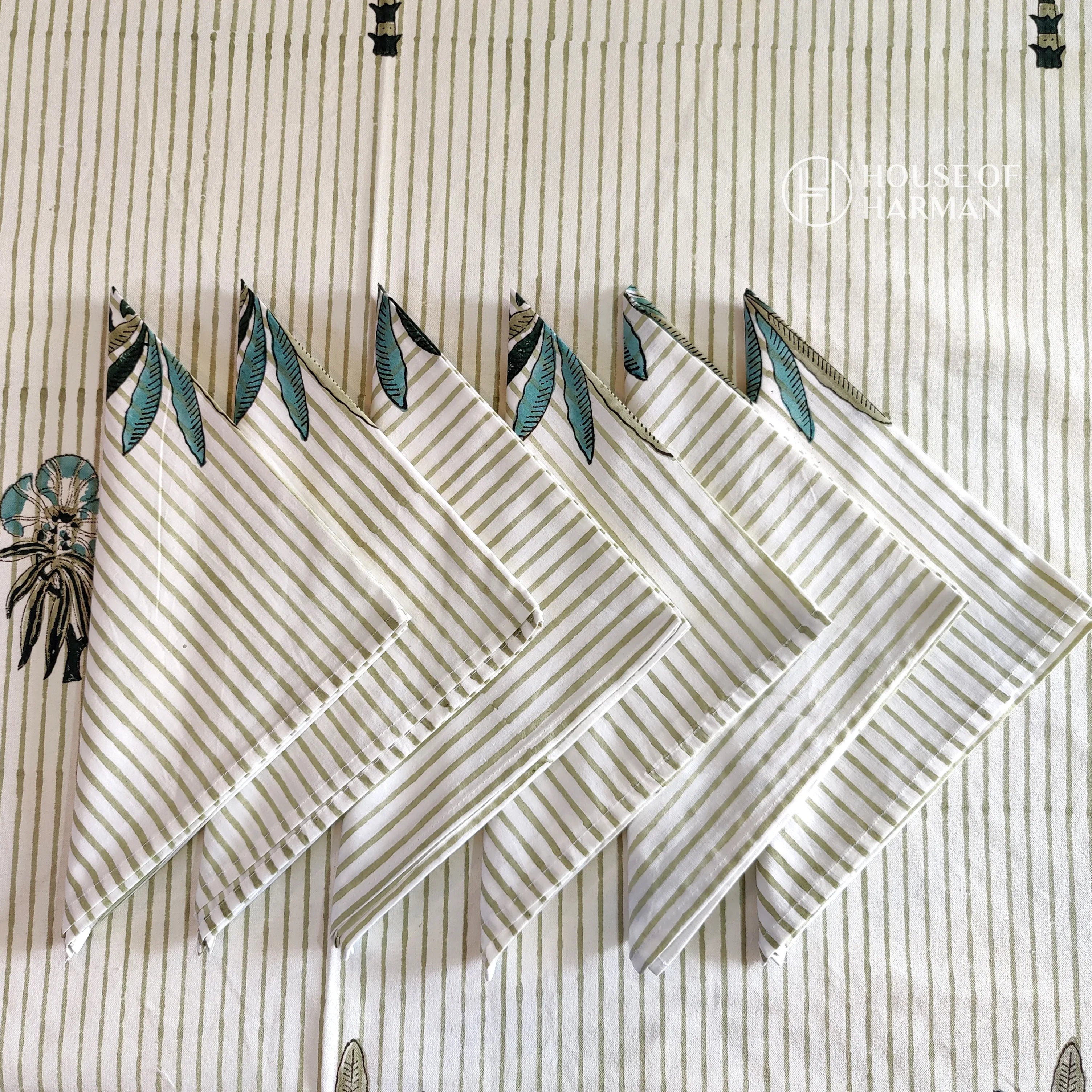 Striped Blossom Fusion Table Cover (With Cotton Napkins) - HOUSE OF HARMAN