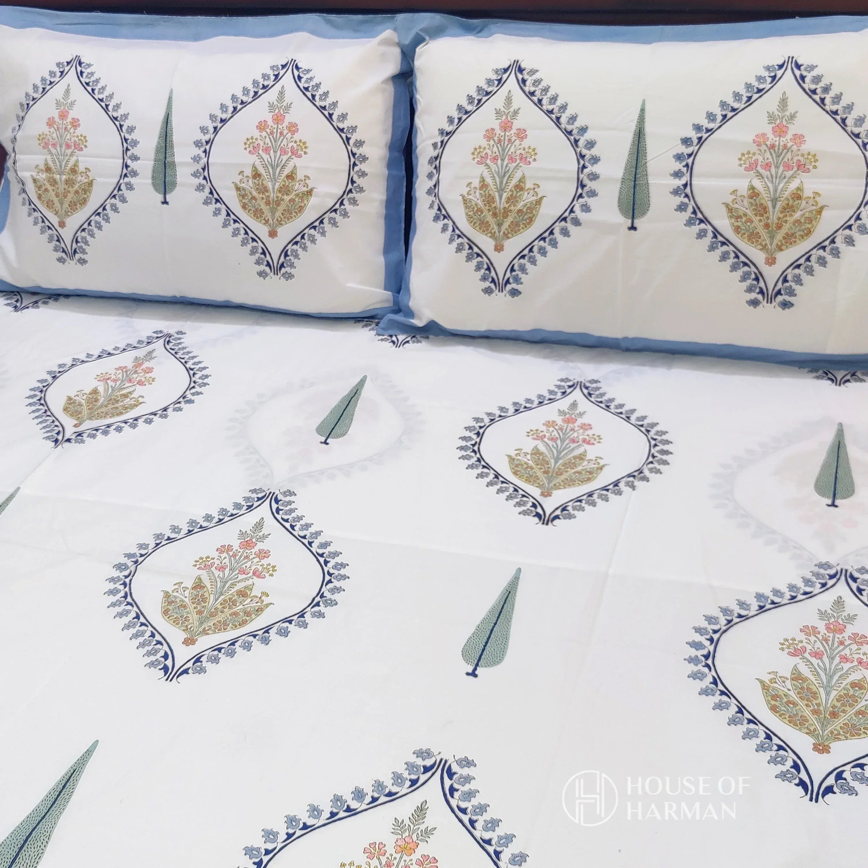 Sylvan Pine Symphony Bedsheet and Dohar - HOUSE OF HARMAN