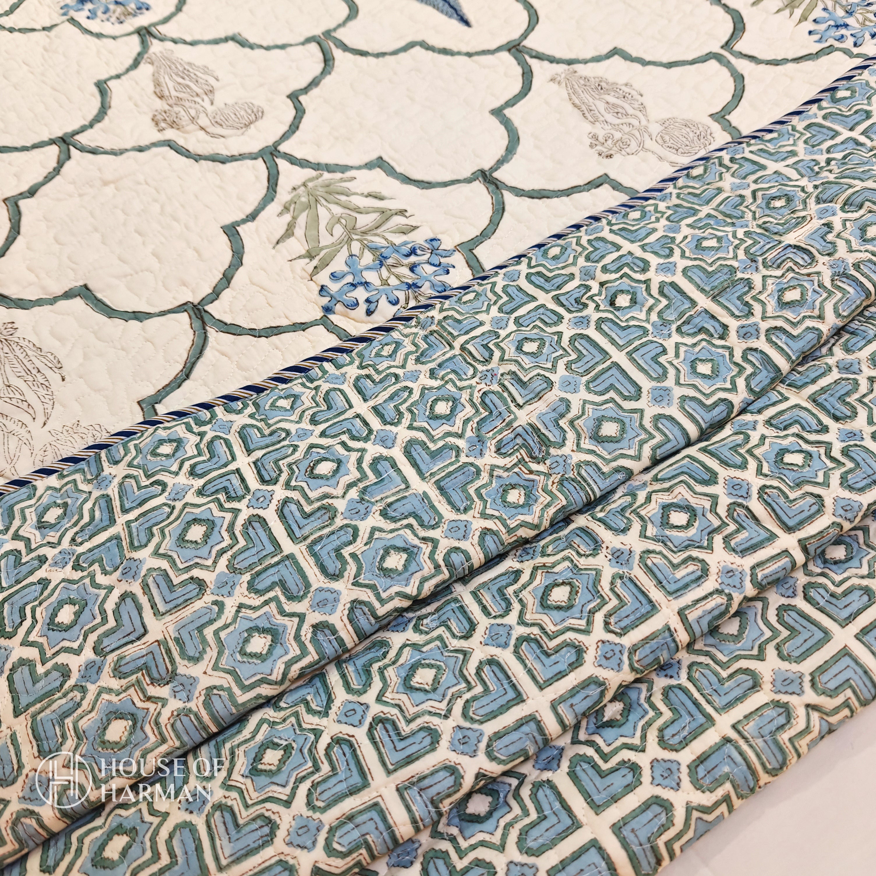 Meadow Dawn Glow Bedcover