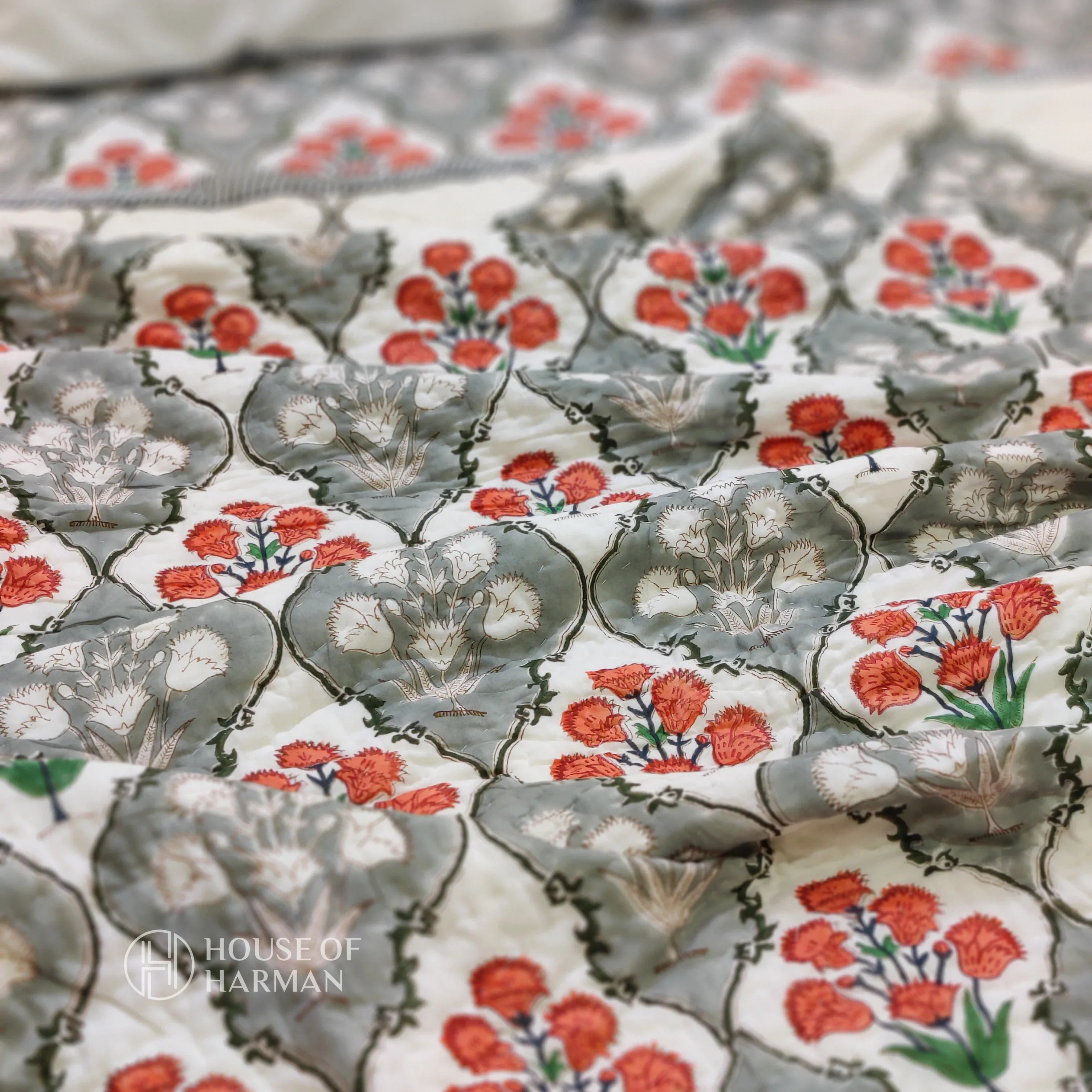 Valley of Flowers Quilt - HOUSE OF HARMAN