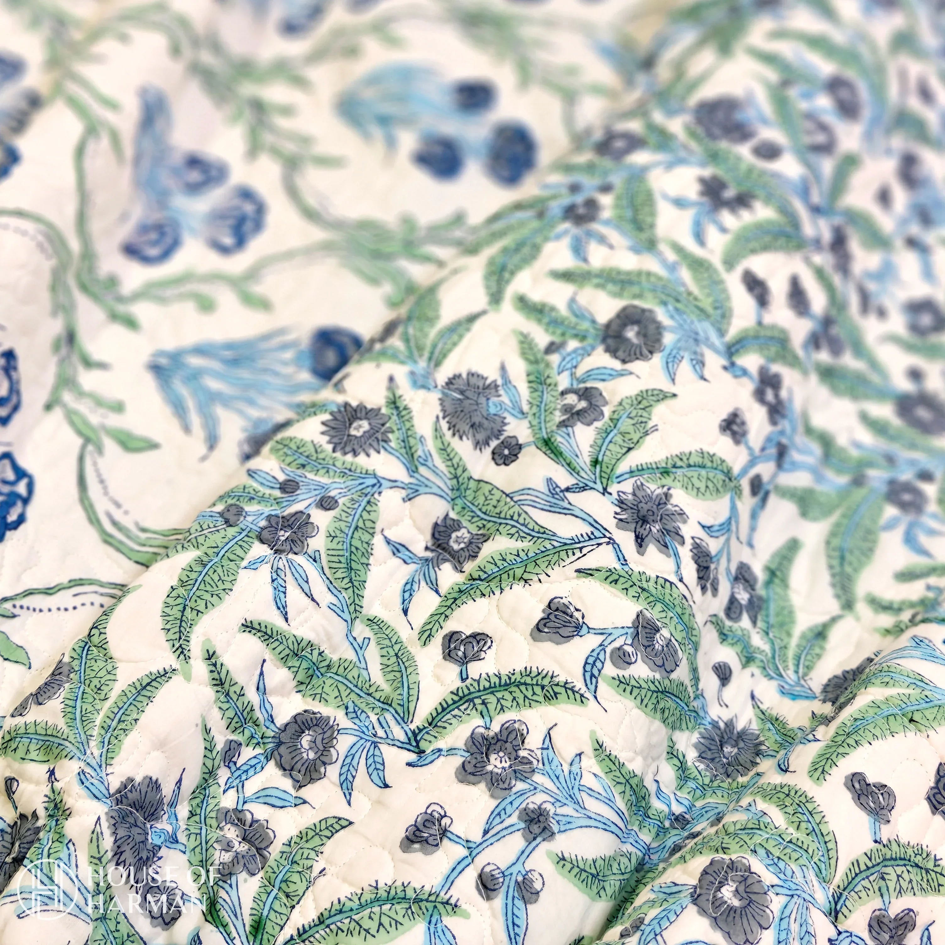 Azure Dreams Bedcover - HOUSE OF HARMAN