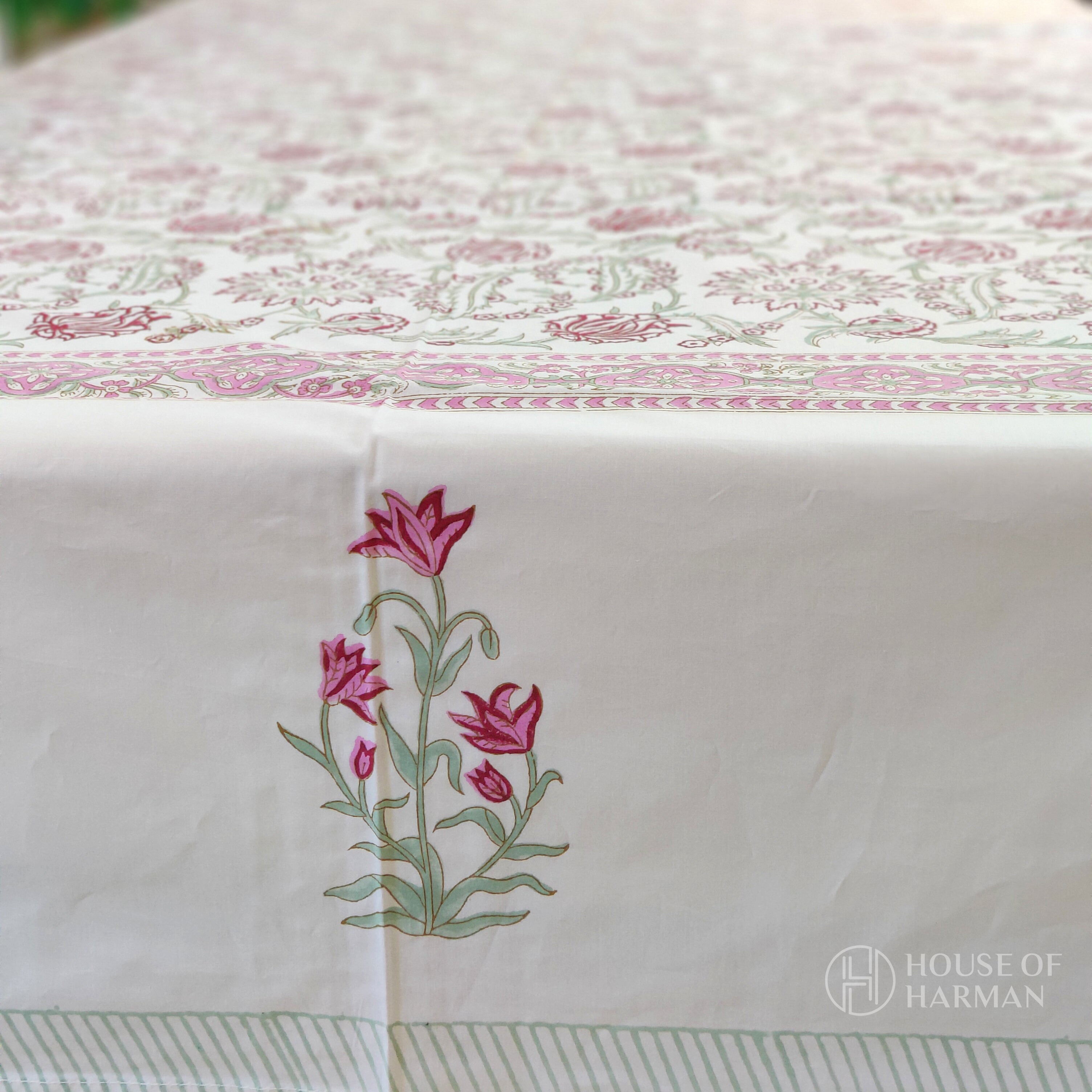 Spring Bloom Delight Table Cover (With Cotton Napkins)