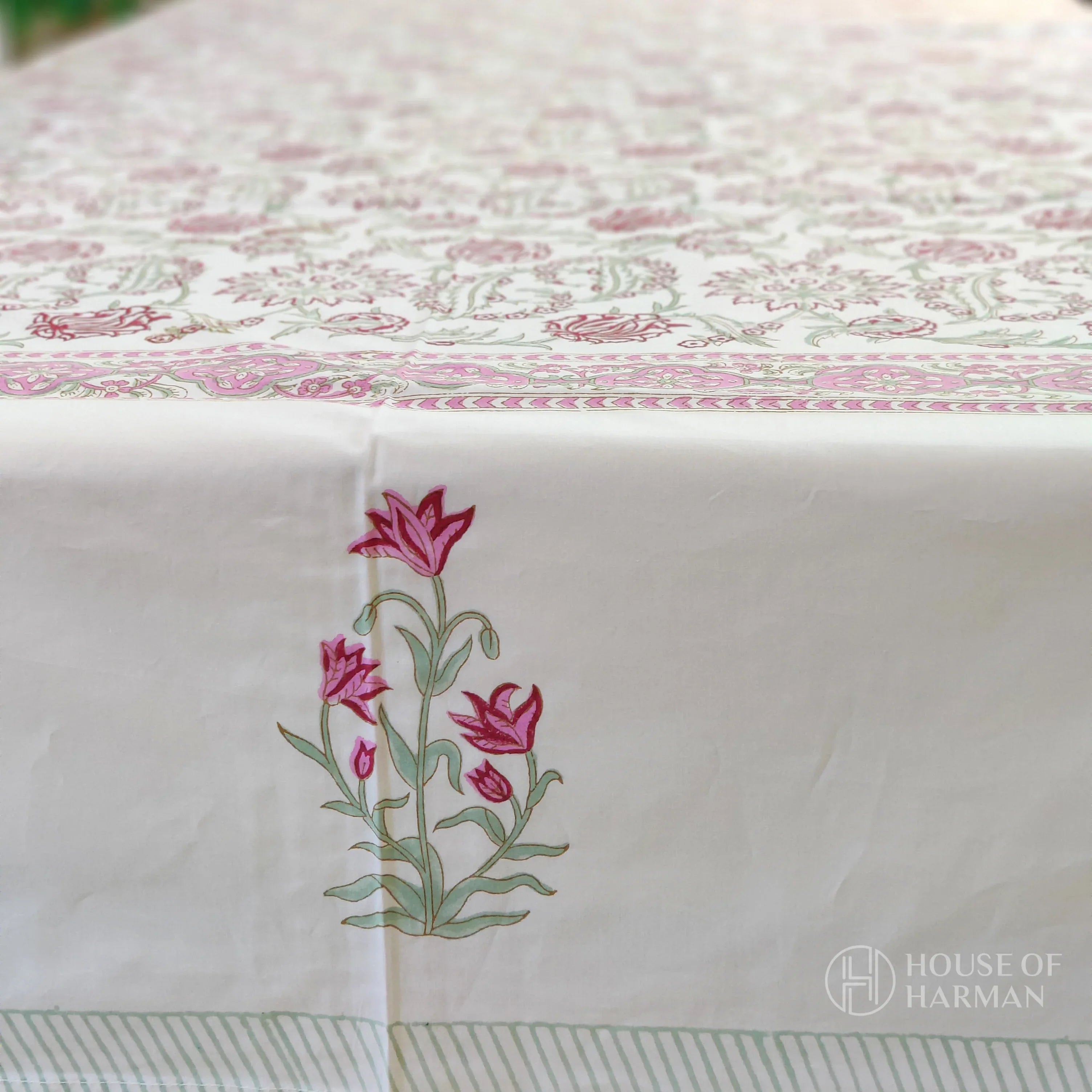 Spring Bloom Delight Table Cover (With Cotton Napkins) - HOUSE OF HARMAN
