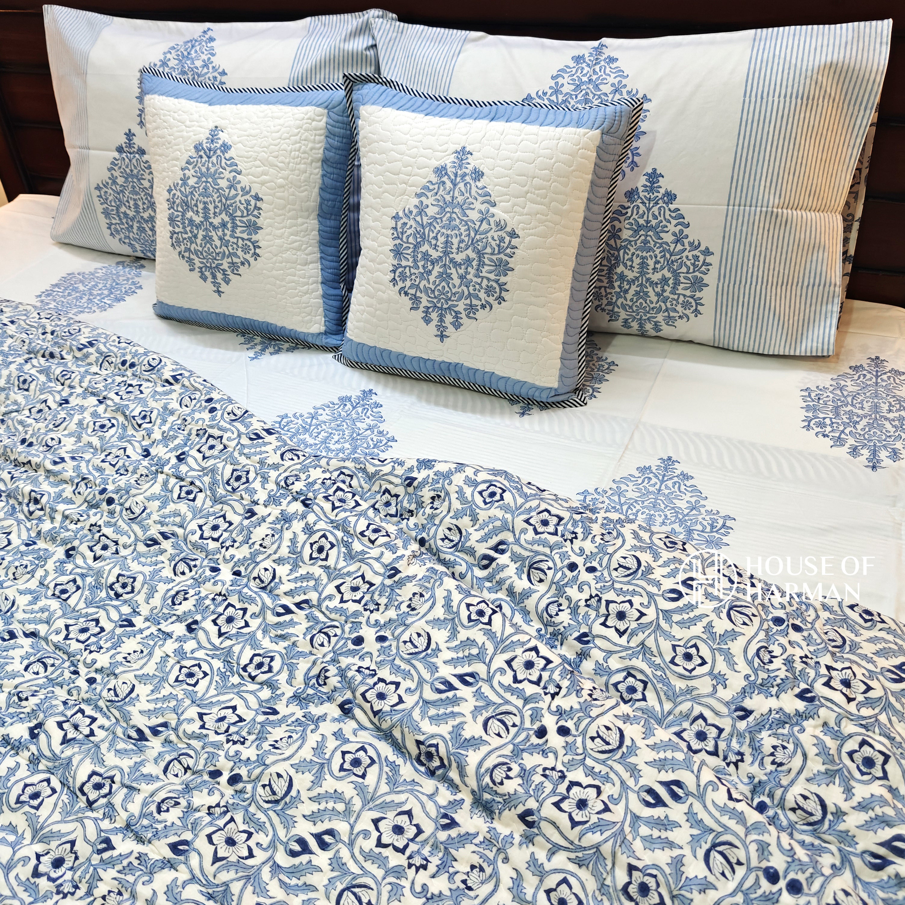 Bluebell Elegance Quilt