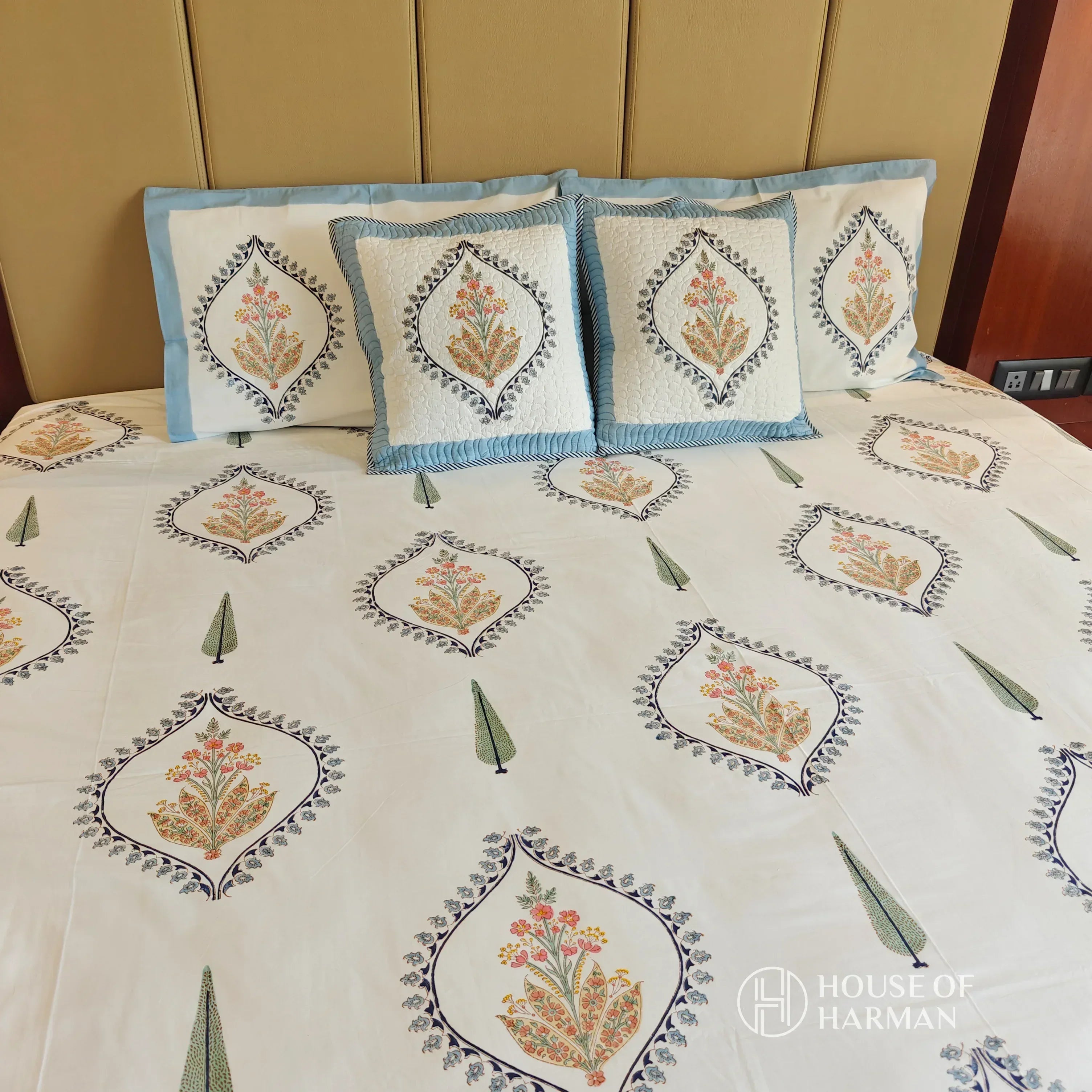 Sylvan Pine Symphony Bedsheet and Dohar - HOUSE OF HARMAN