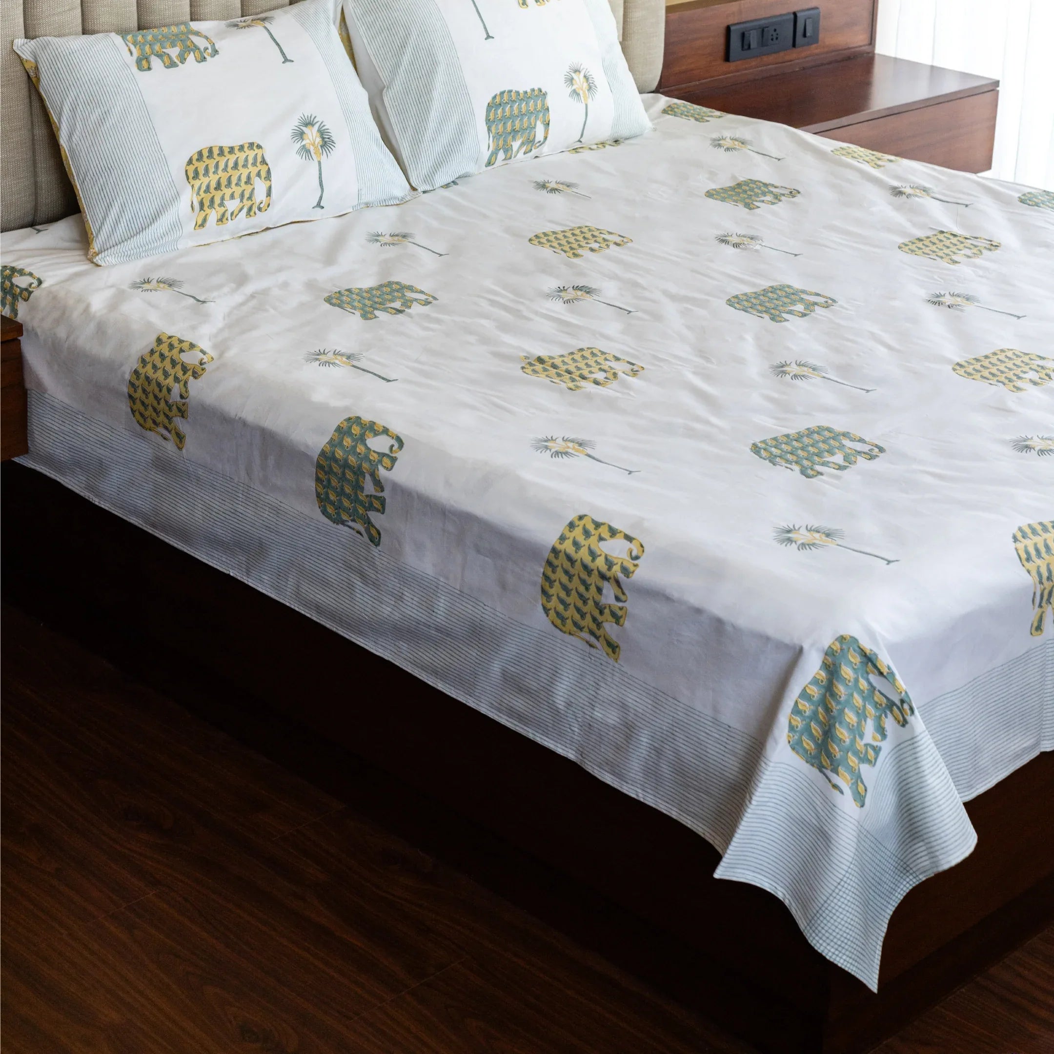 Trunk Tales Serenity Bedsheet - HOUSE OF HARMAN