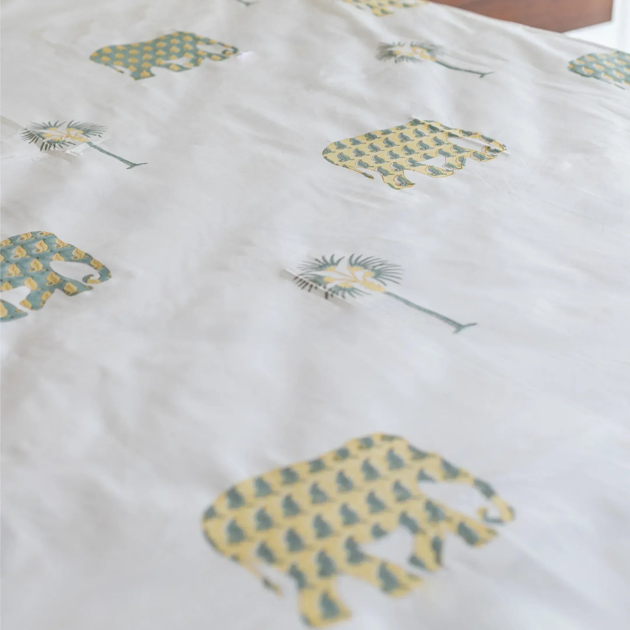 Trunk Tales Serenity Bedsheet - HOUSE OF HARMAN
