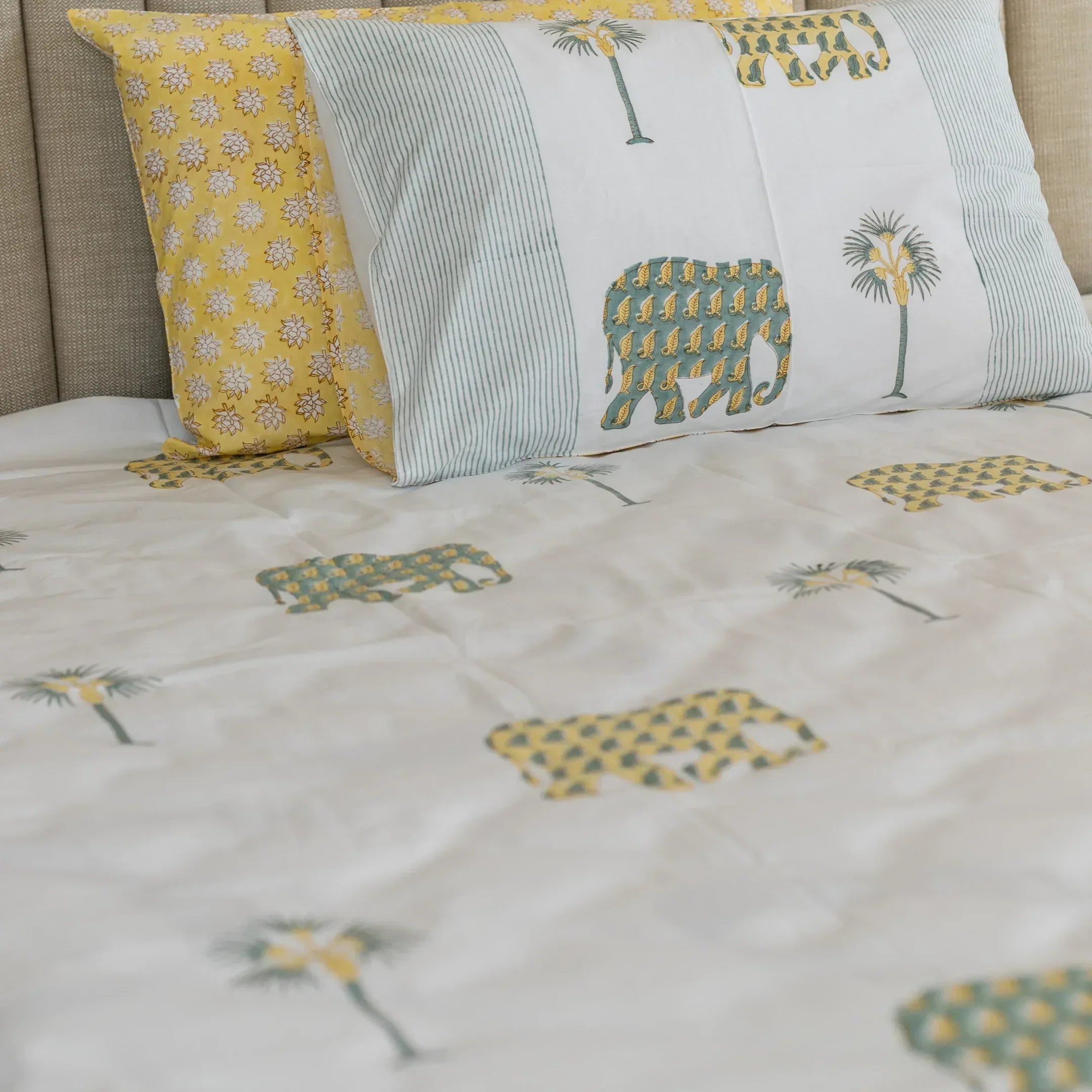 Trunk Tales Serenity Bedsheet - HOUSE OF HARMAN