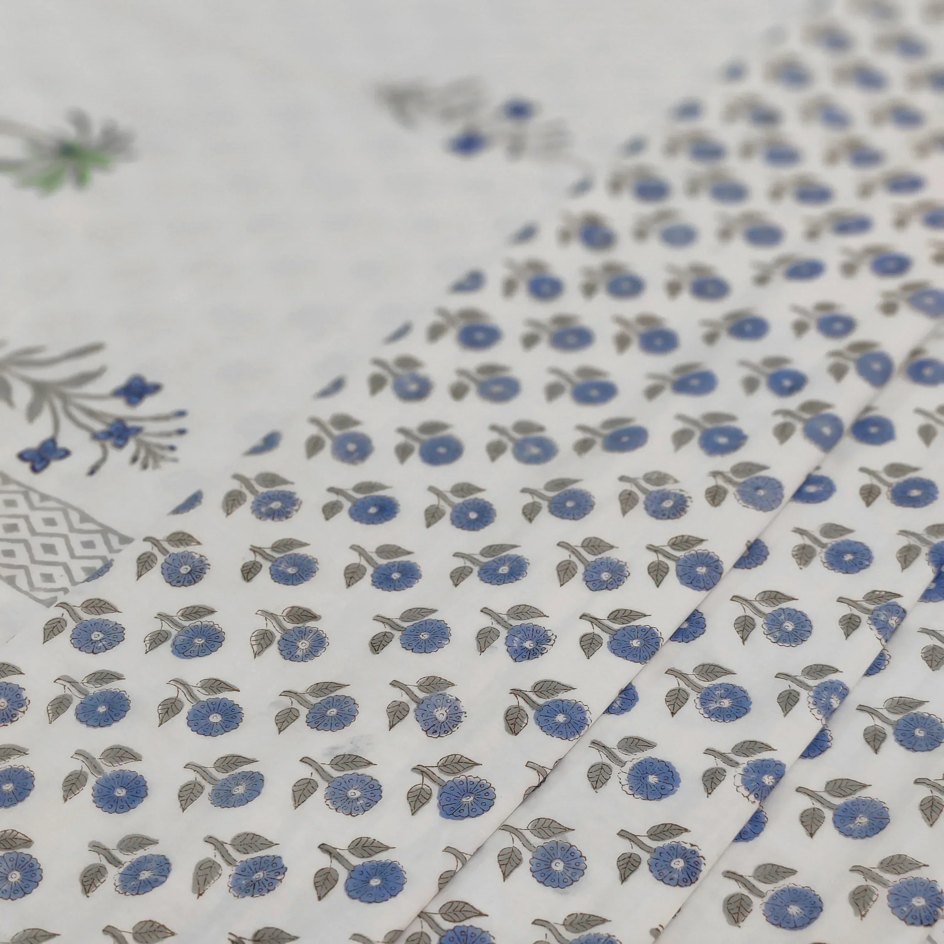 Coastal Flora Fusion Dohar - HOUSE OF HARMAN