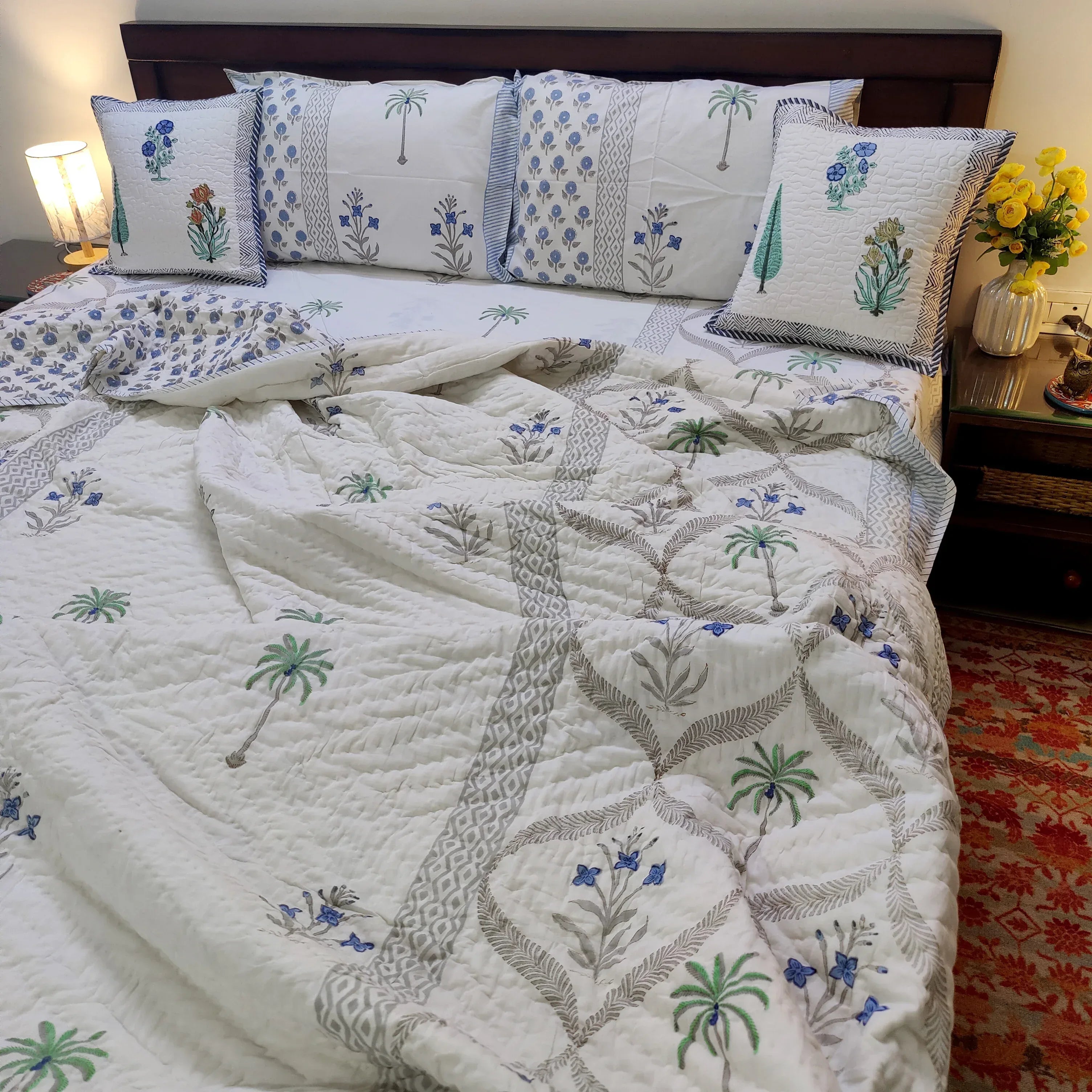 Coastal Flora Fusion Bedsheet and Quilt - HOUSE OF HARMAN