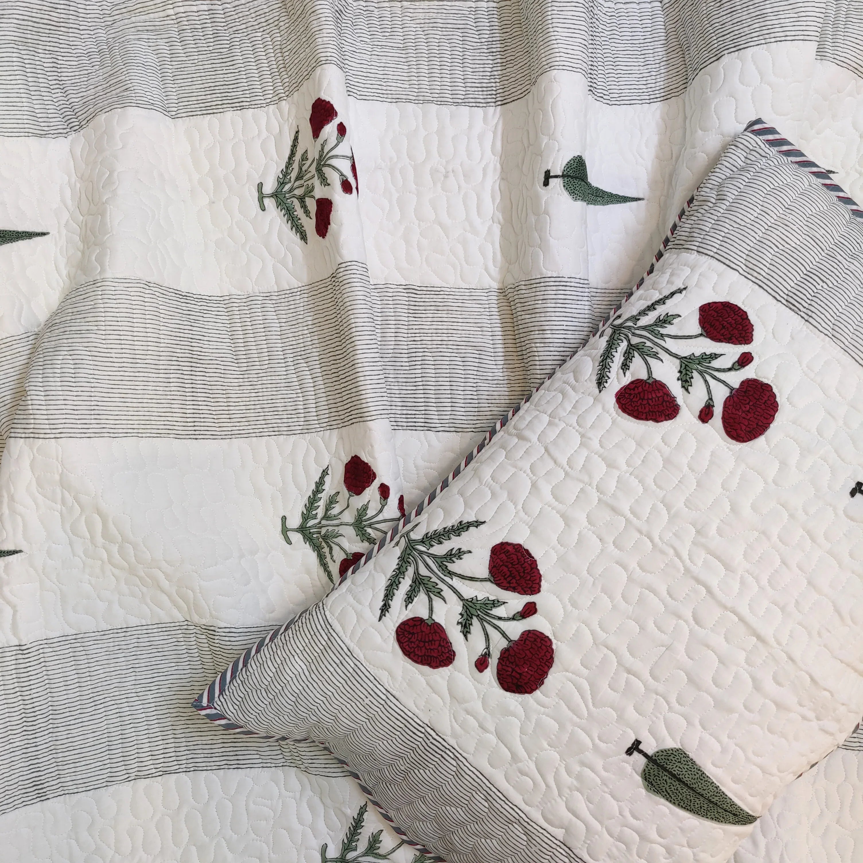 Flora Vista Elegance Bedcover - HOUSE OF HARMAN