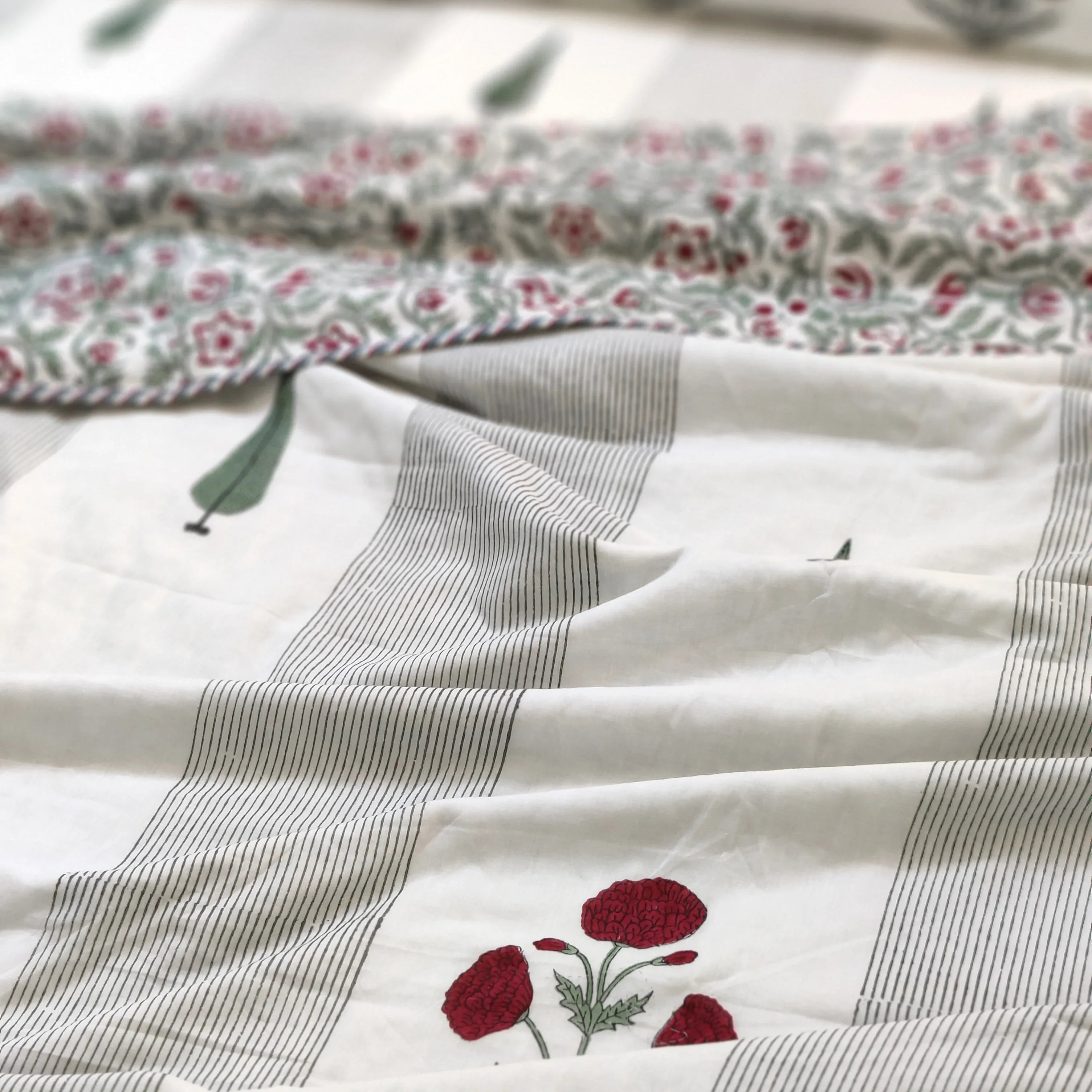 Flora Vista Elegance Dohar - HOUSE OF HARMAN