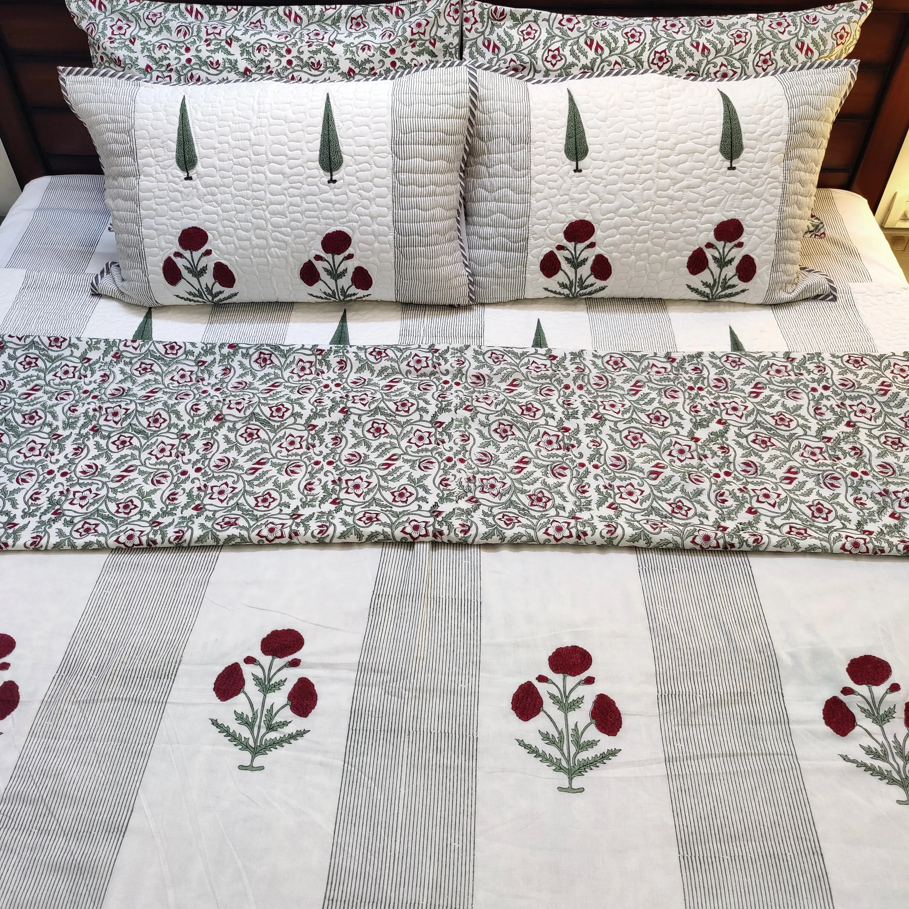 Flora Vista Elegance Dohar - HOUSE OF HARMAN