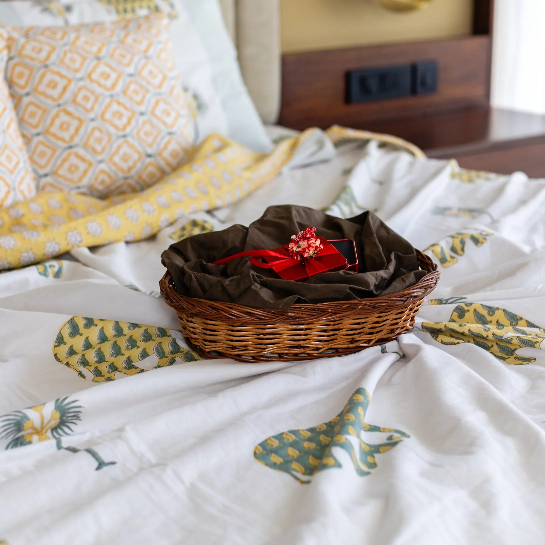 Trunk Tales Serenity Dohar - HOUSE OF HARMAN