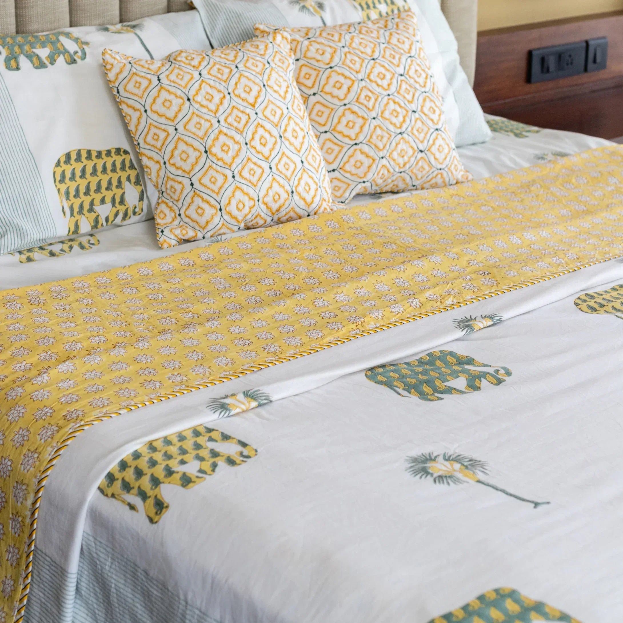 Trunk Tales Serenity Dohar - HOUSE OF HARMAN