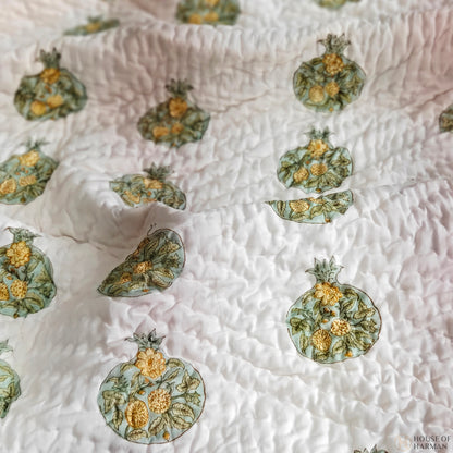 PomMist Orchard Haven Quilt