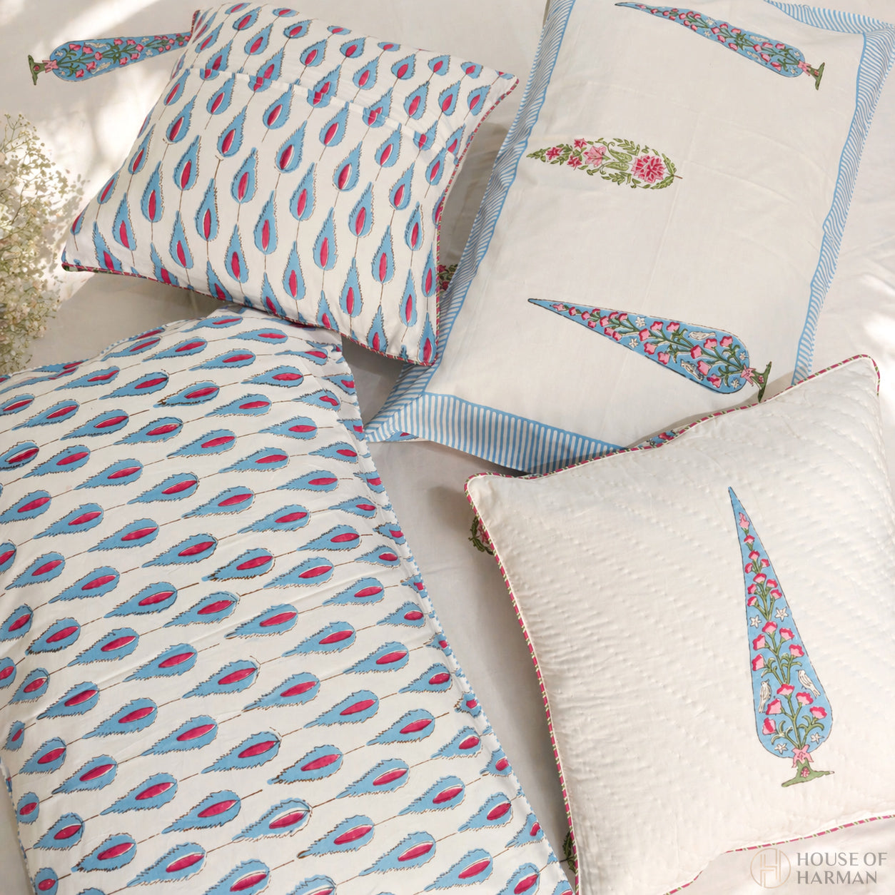 Whispering Azure Blooms Bedsheet