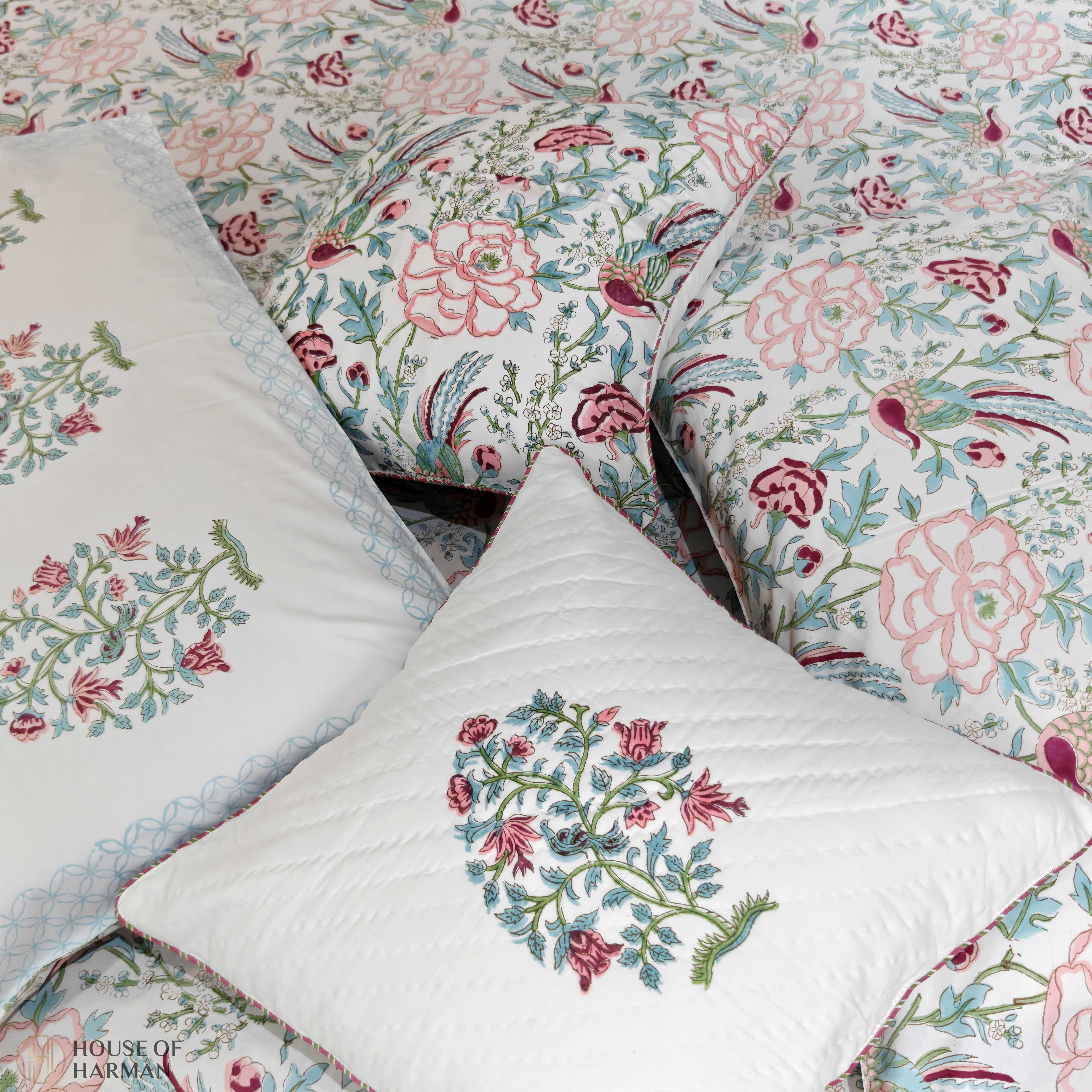 Maira Gulaab Bagh Bedsheet