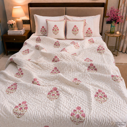 Rosebud Meadow Lines Quilt