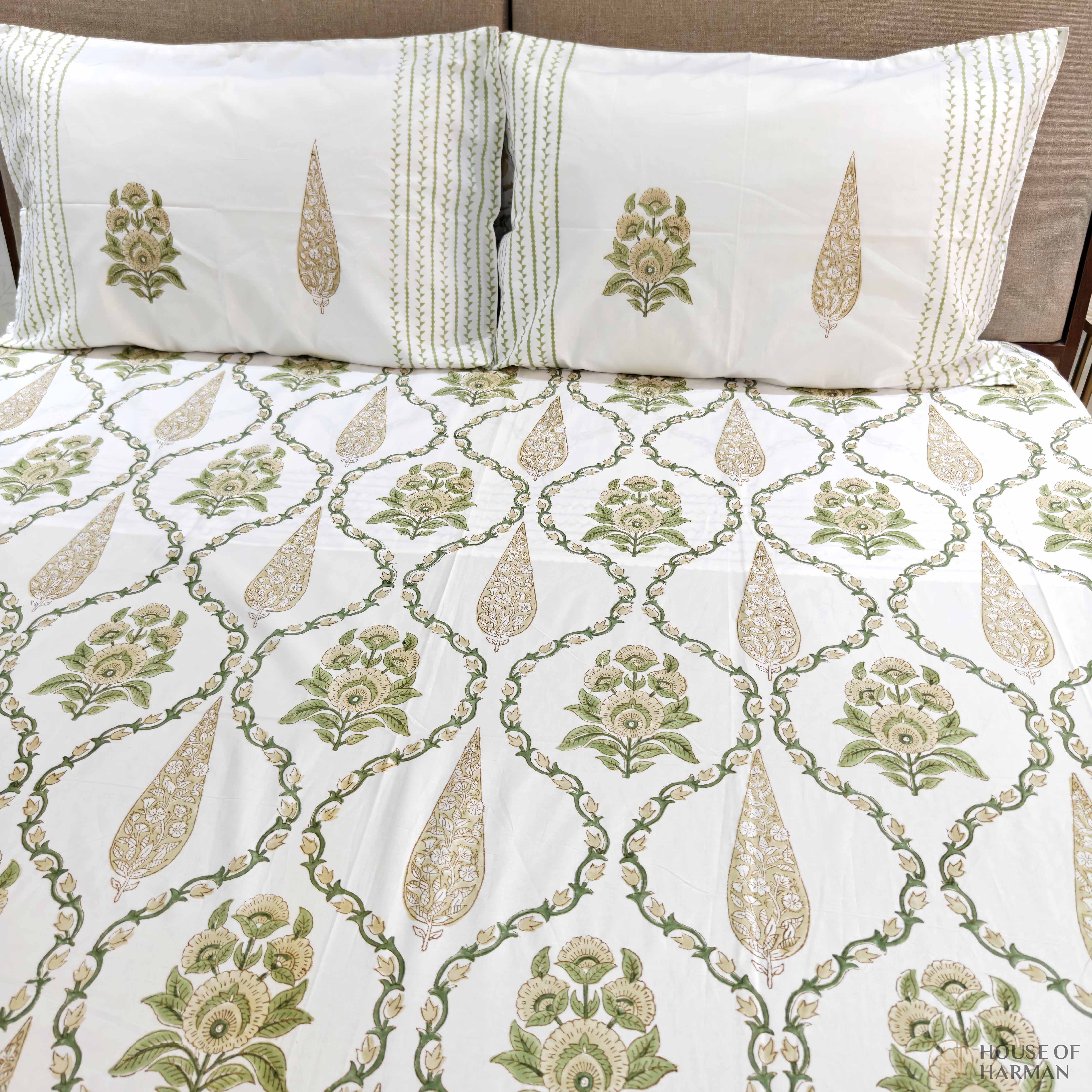 Bagh-e-Zareen Bedsheet