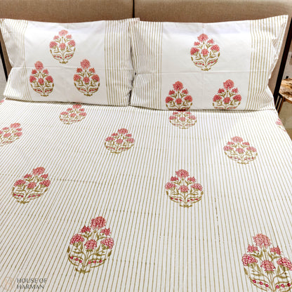 Rosebud Meadow Lines Bedsheet