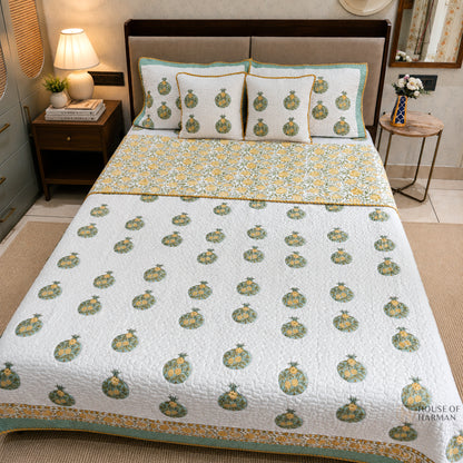 PomMist Orchard Haven Bedcover