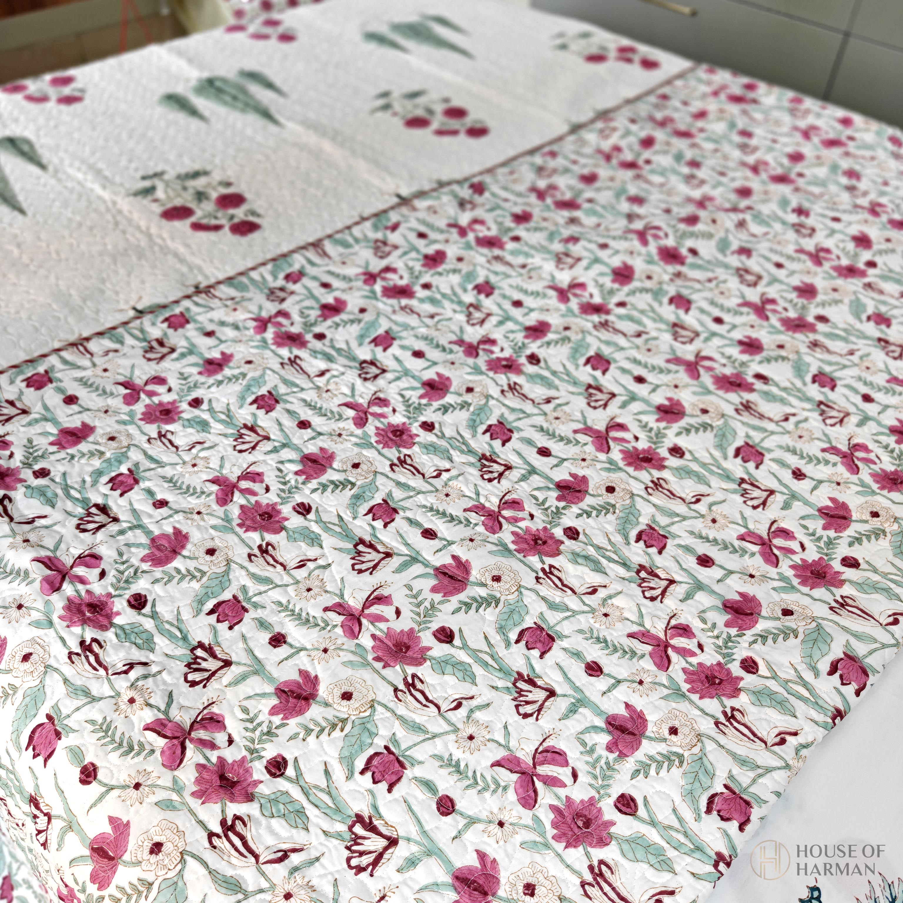 Cypress Meadow Bloom Bedcover