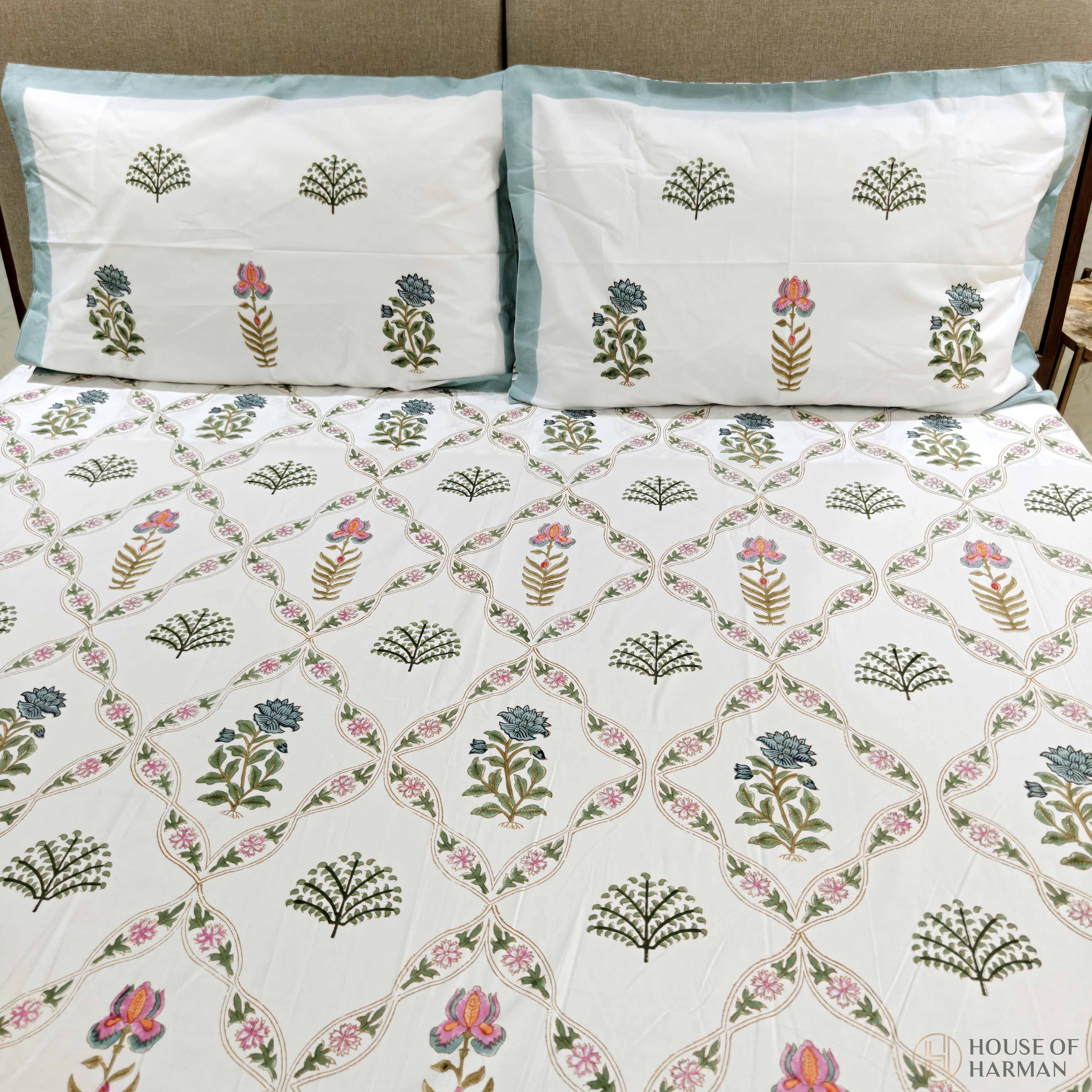 Blush Vine Harmony Bedsheet