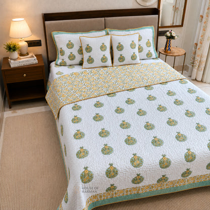 PomMist Orchard Haven Bedcover