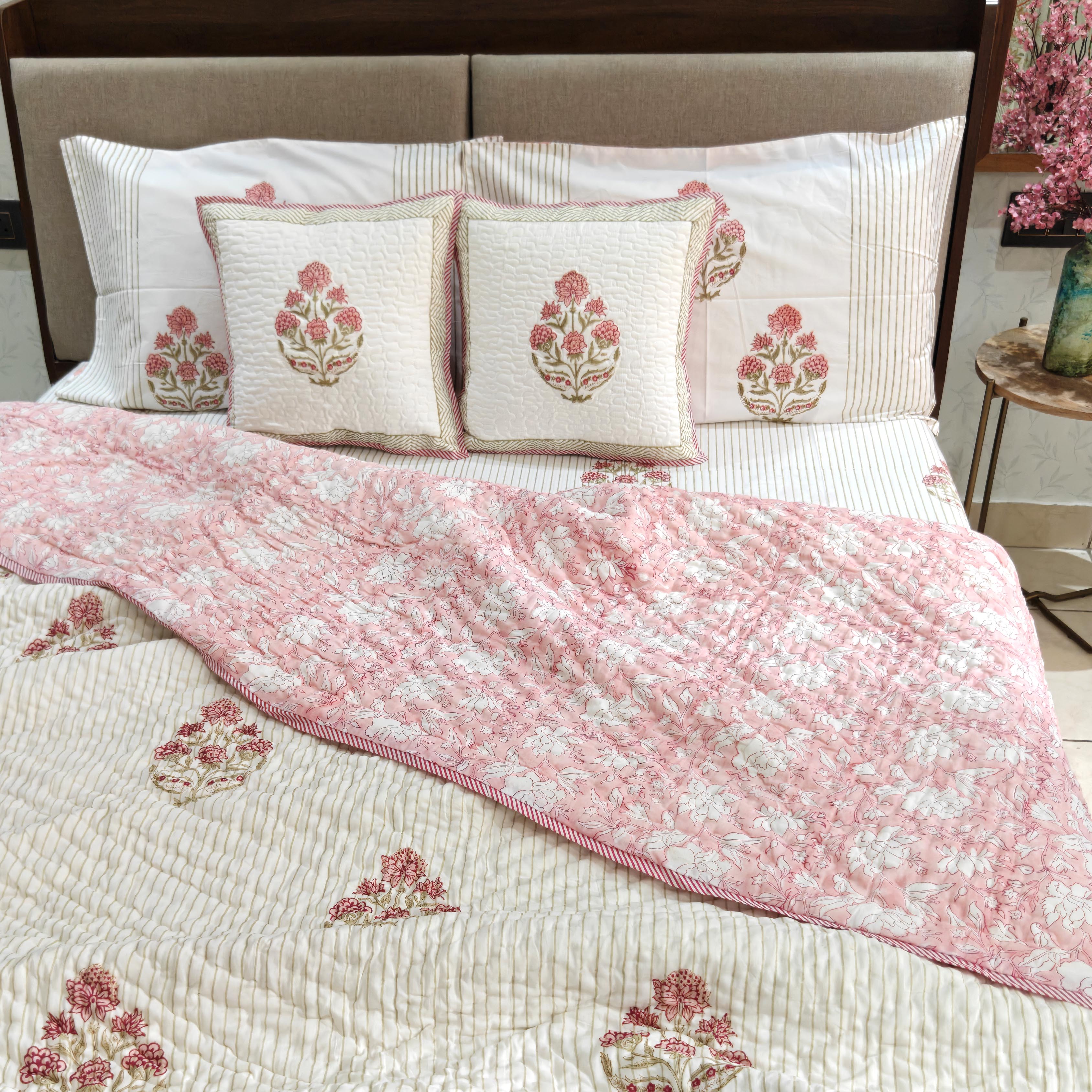 Rosebud Meadow Lines Quilt