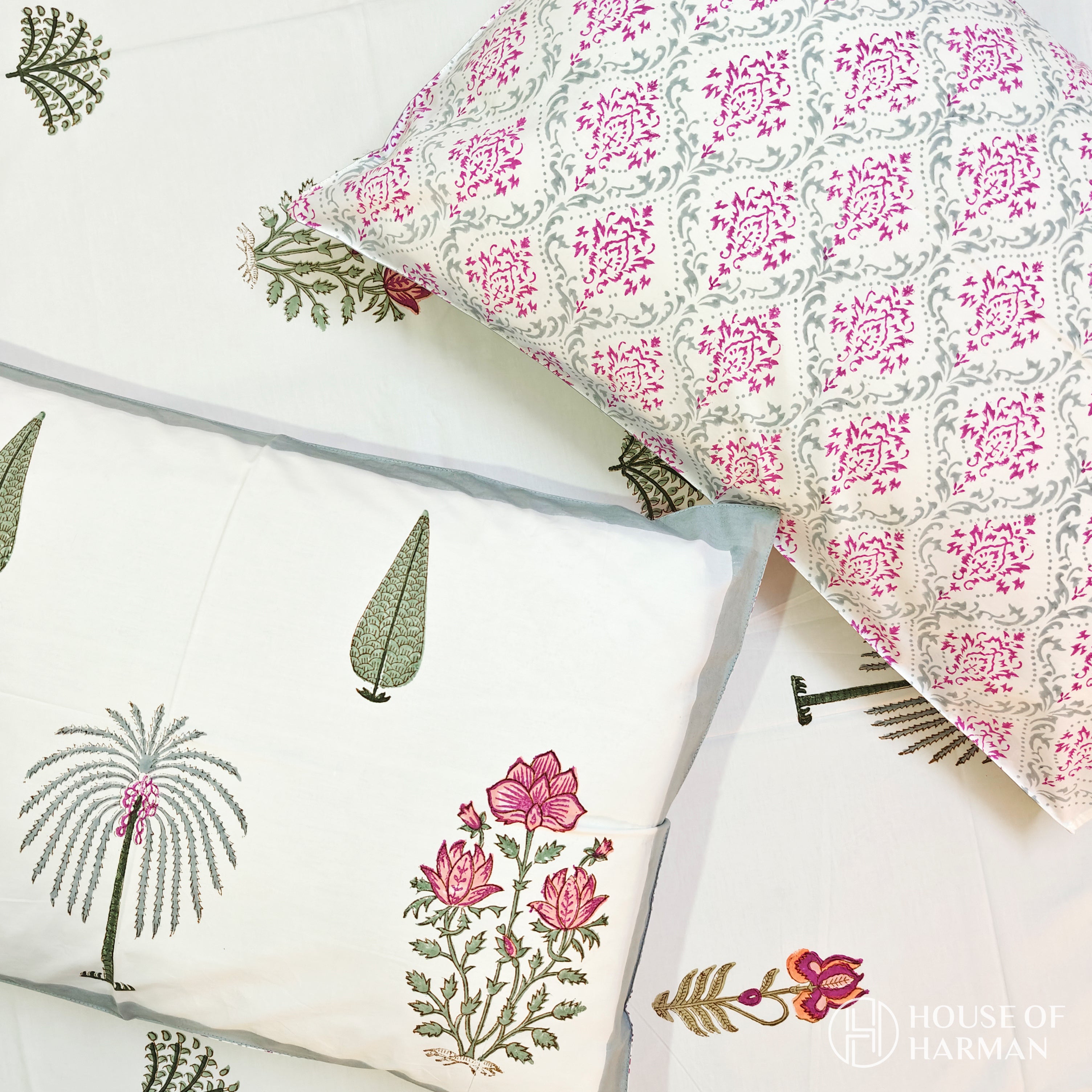 Vintage Floral Bloom Bedsheet