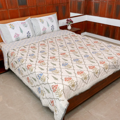 Valley Crest Blooms Quilt