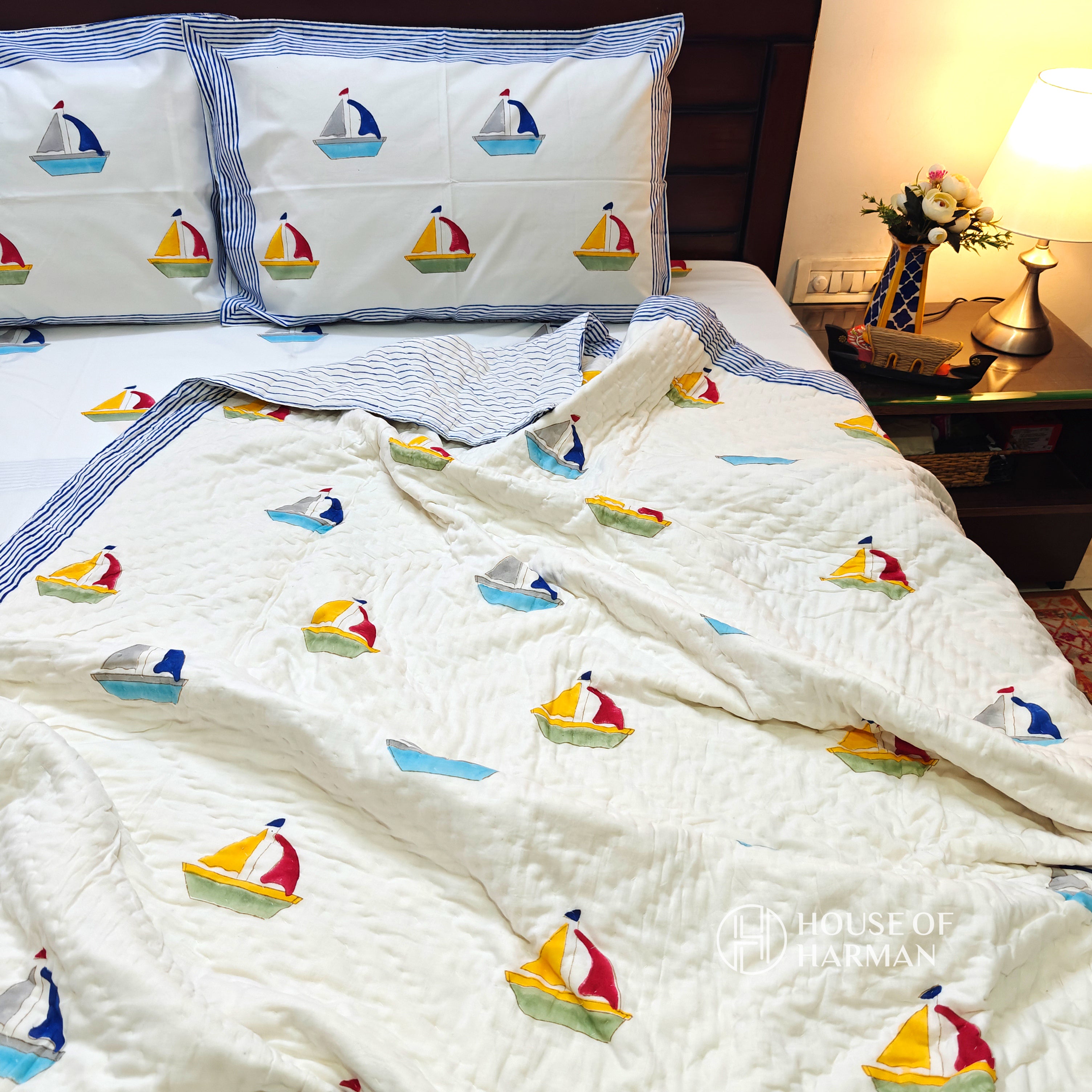 Little Voyager Sail Bedsheet and Quilt