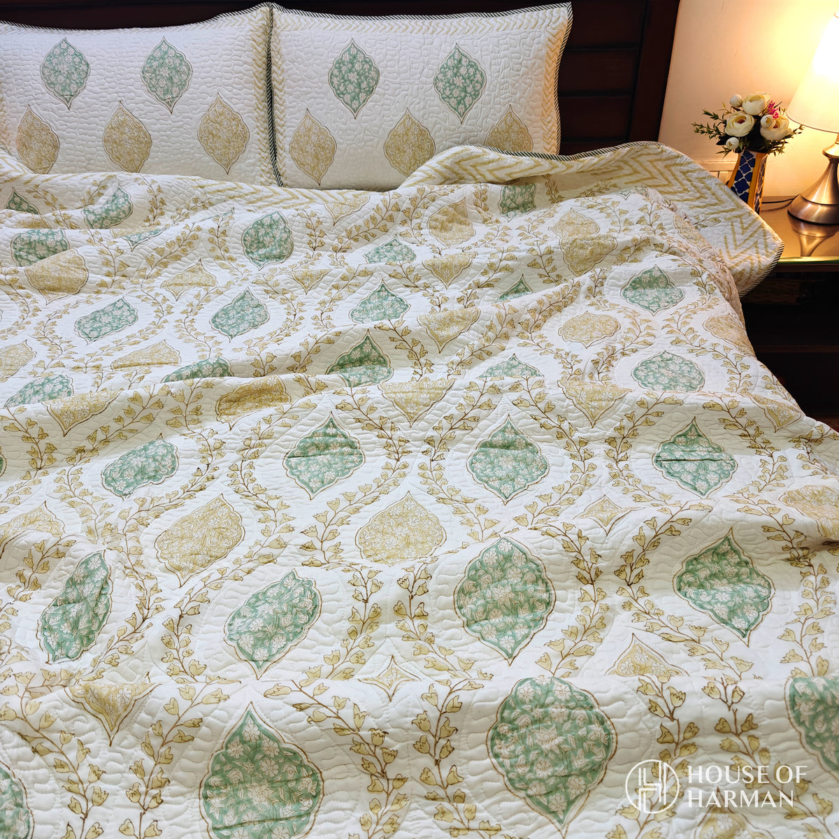 Golden Ivy Dream Bedcover