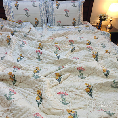 Jharokha Charbagh Quilt