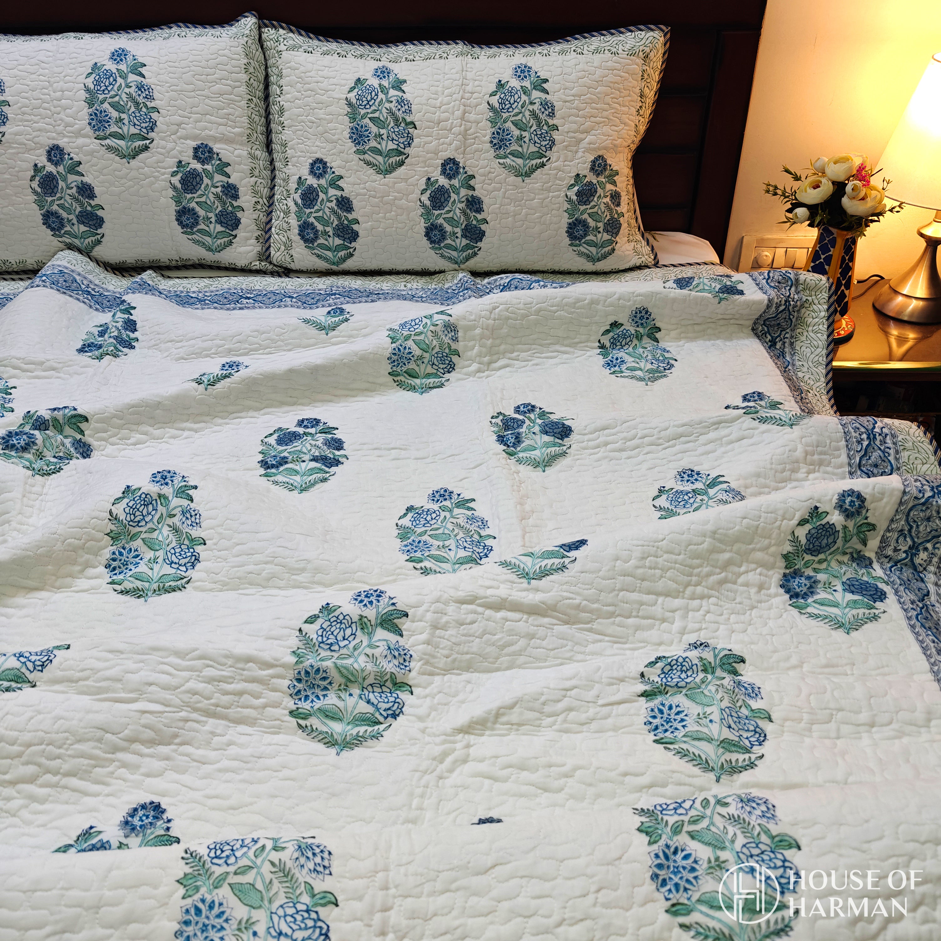 Navya Neelbagh Bedcover